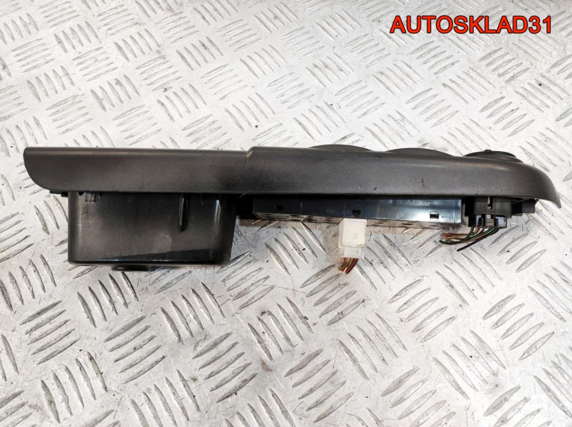Блок стеклоподъемников Hyundai Getz 935701C110, 4100 рублей, Дубовое