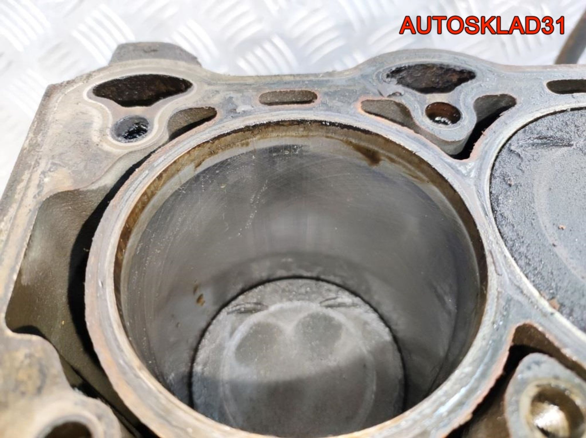 Блок цилиндров Opel Corsa D 1,4 Z14XEP 24450960, 31500 рублей, Дубовое