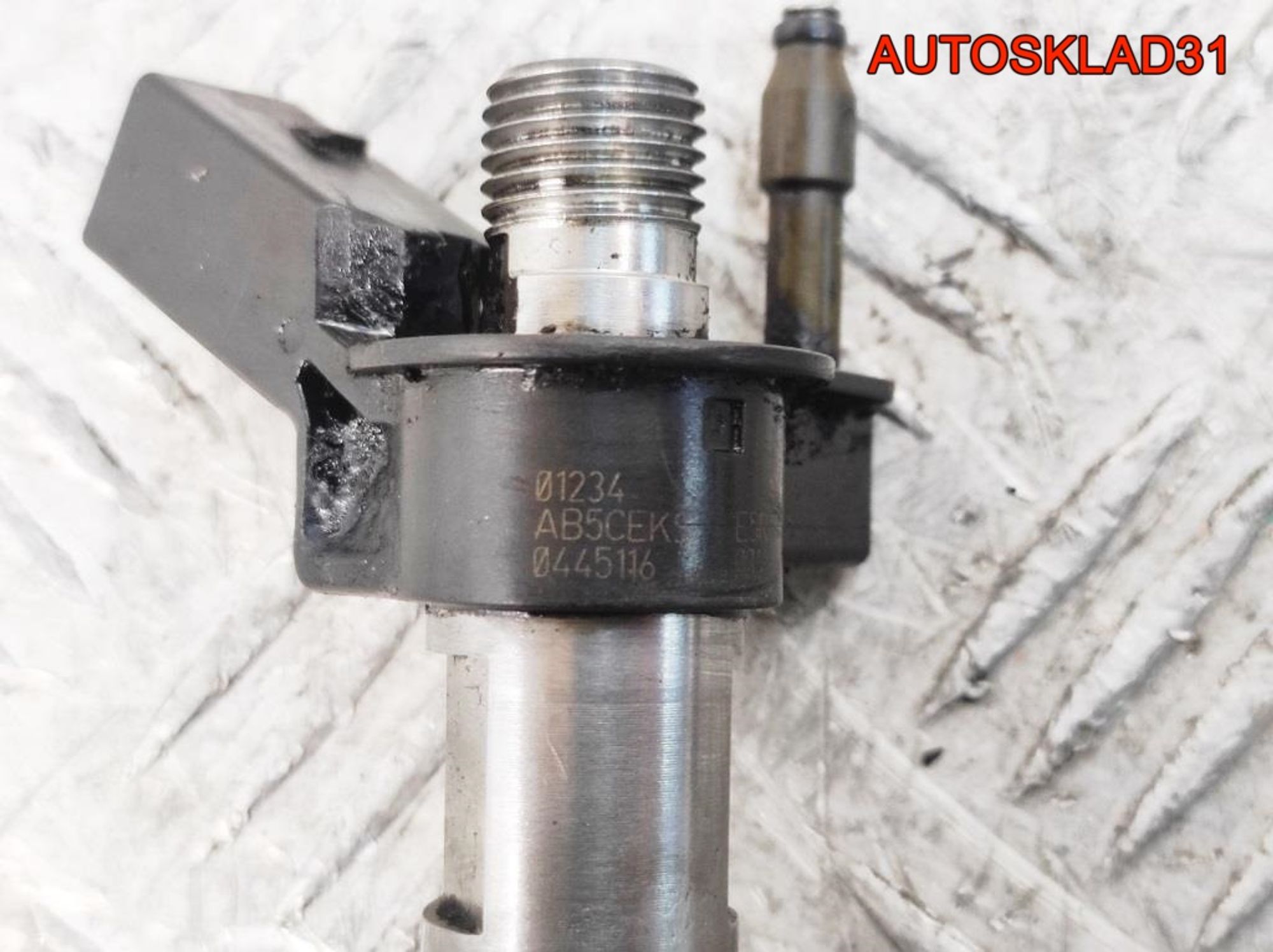 Форсунка дизельная BMW E90 2.0 N47D20A 13537797877, 8500 рублей, Дубовое