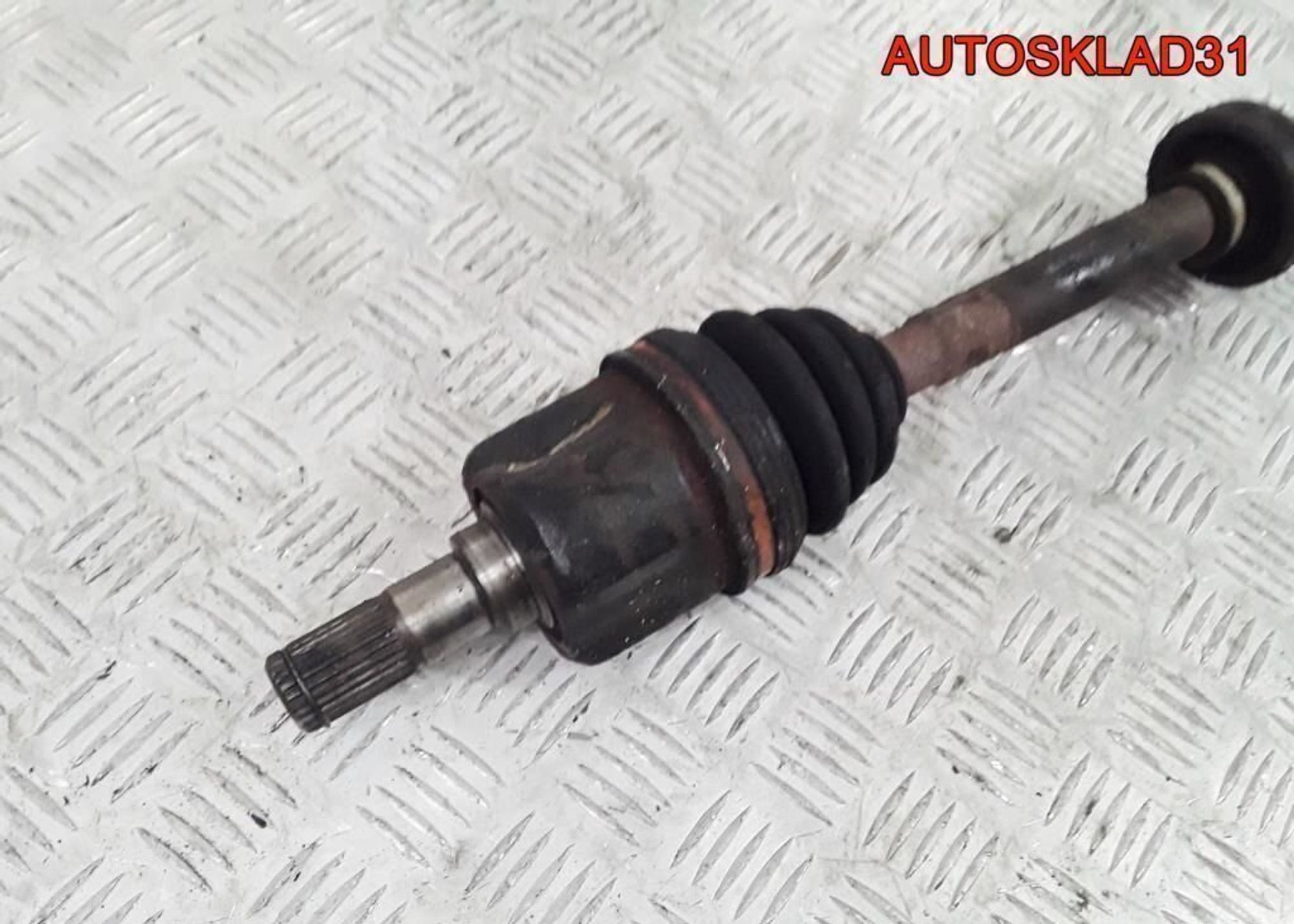 Полуось передняя правая Mitsubishi Lancer CB МКПП, 1800 рублей, Дубовое