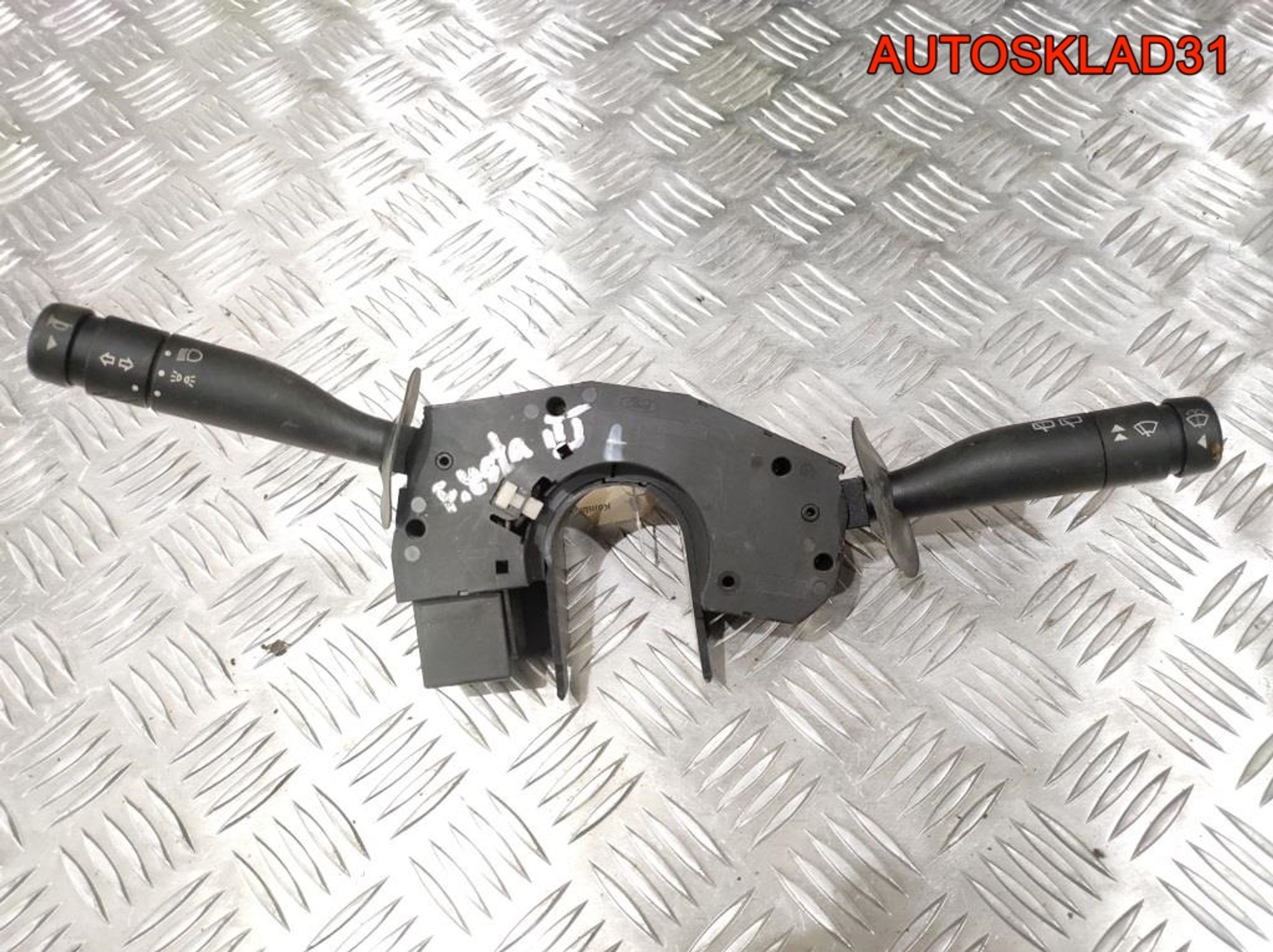 Переключатель подрулевой в сборе Ford Fiesta 4 93FG13335B1A, 1000 рублей, Дубовое