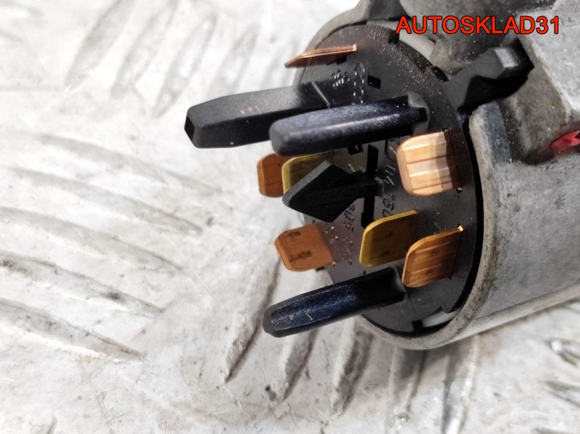 Комплект замок зажигания и личинки с ключом VW Golf 4 4B0905851C, 4500 рублей, Дубовое