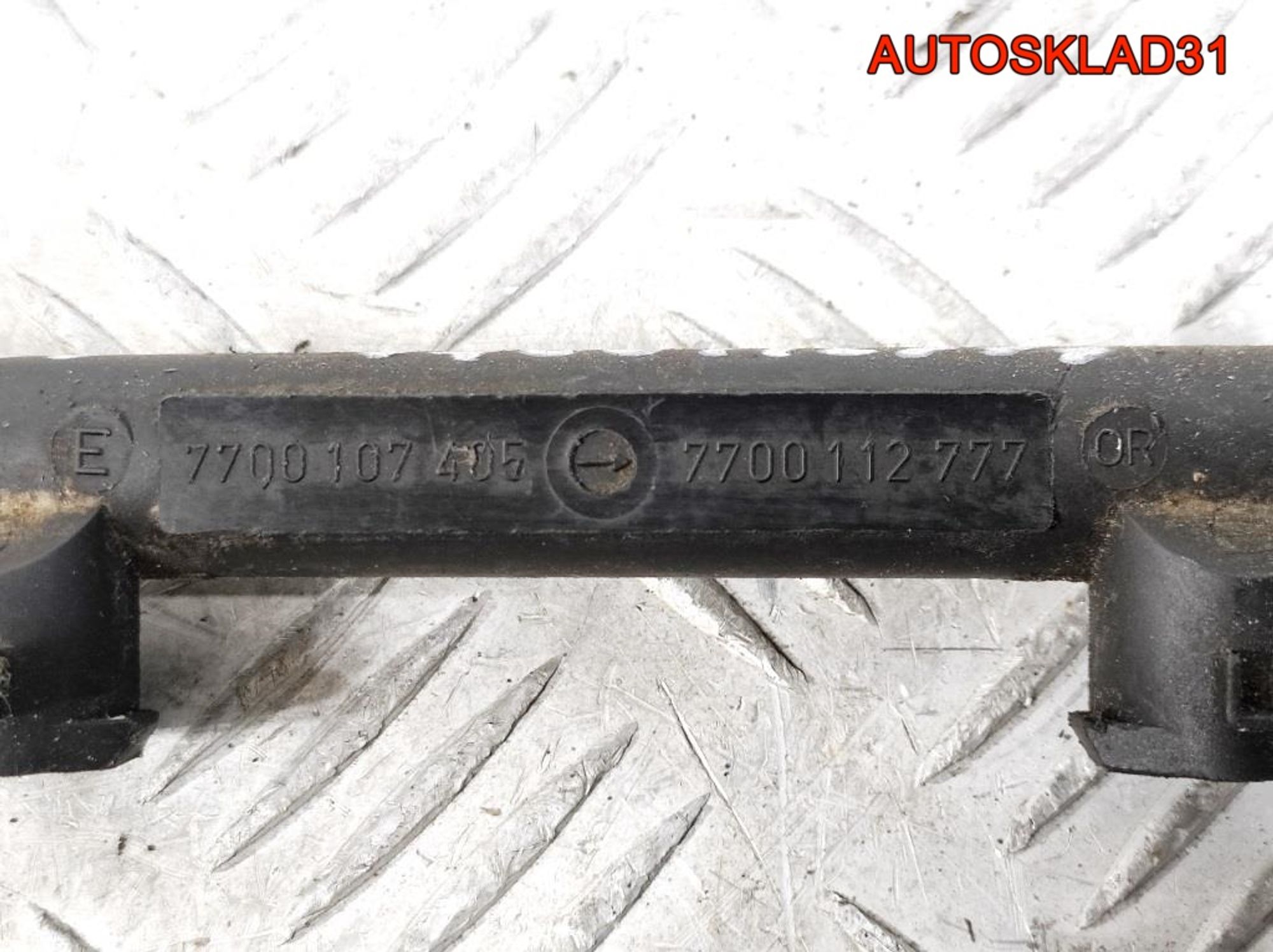 Рейка топливная Renault Scenic 2 7700107405, 900 рублей, Дубовое
