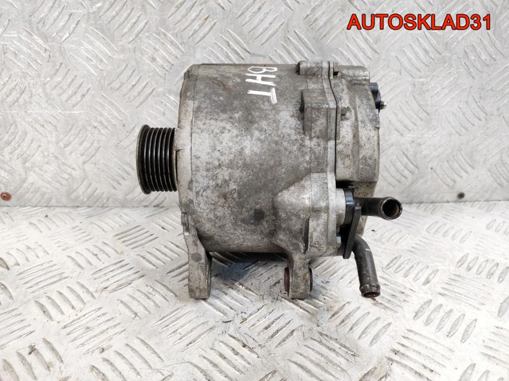 Генератор 190A Audi A8 D3 6.0BHT Бензин 07C903021H, 13500 рублей, Дубовое