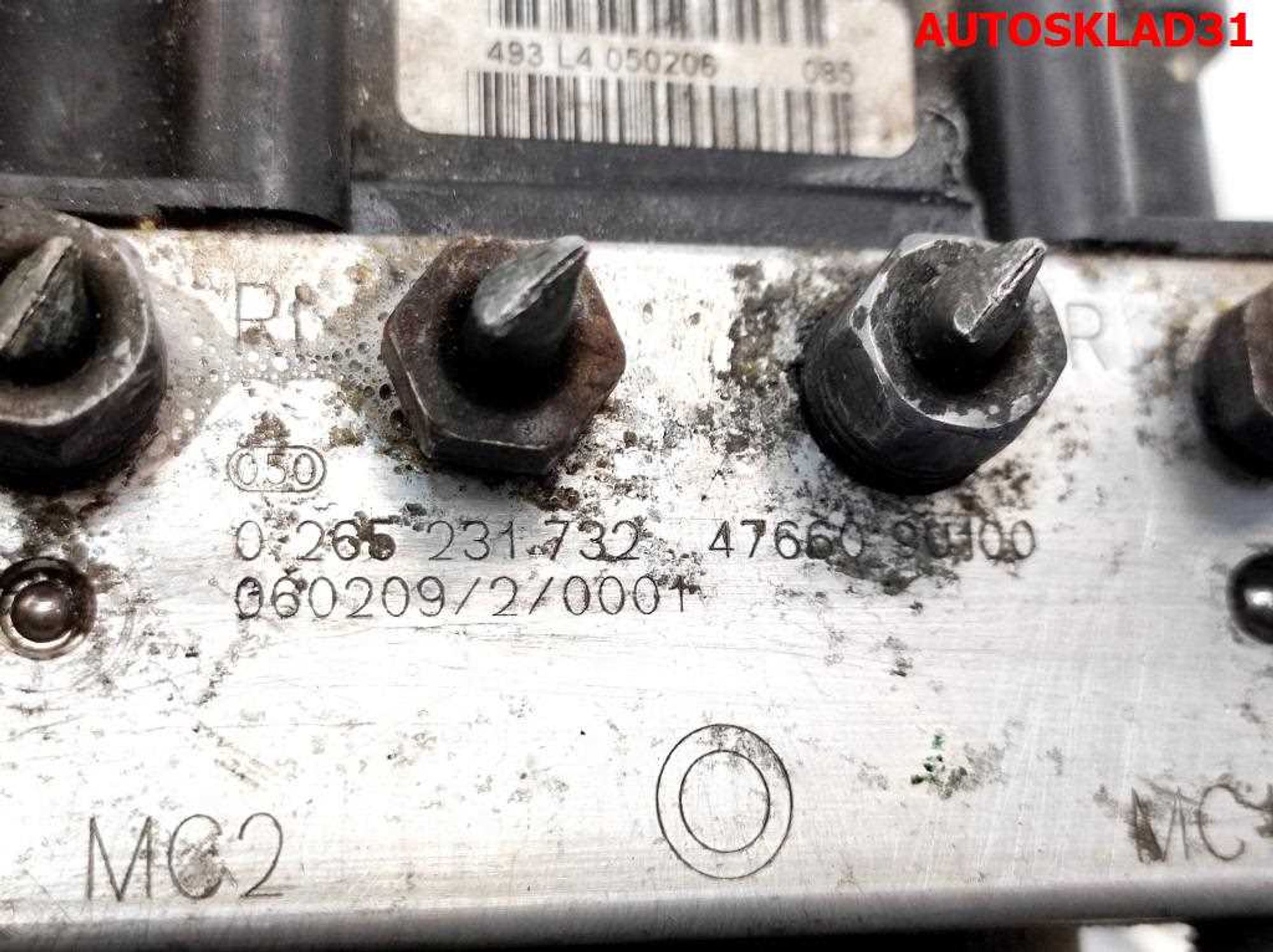 Блок ABS Nissan Note E11 476609U100, 3500 рублей, Дубовое