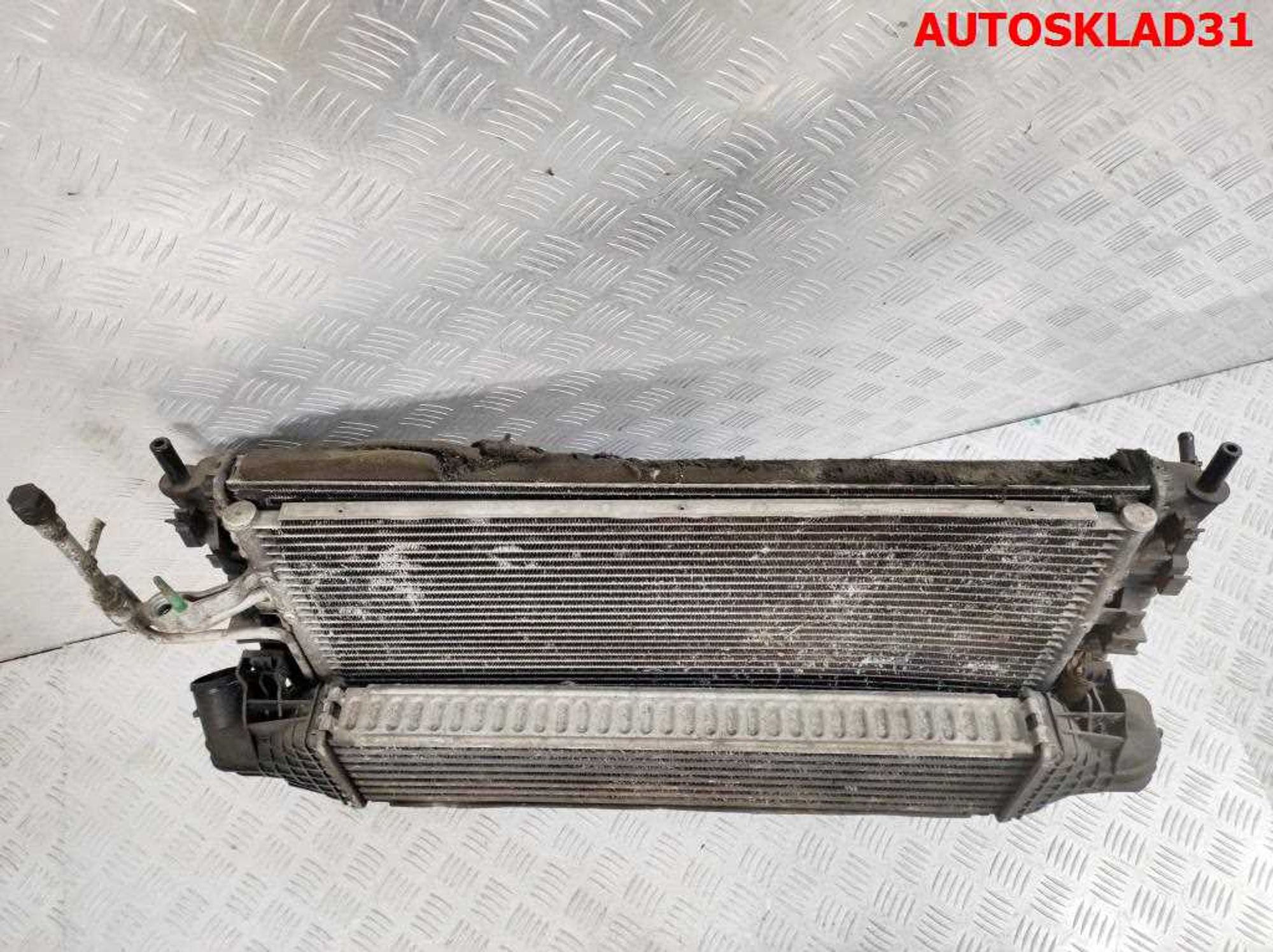 Кассета радиаторов Ford Focus 2 1,6 Дизель 3M5H8005TH, 3000 рублей, Дубовое
