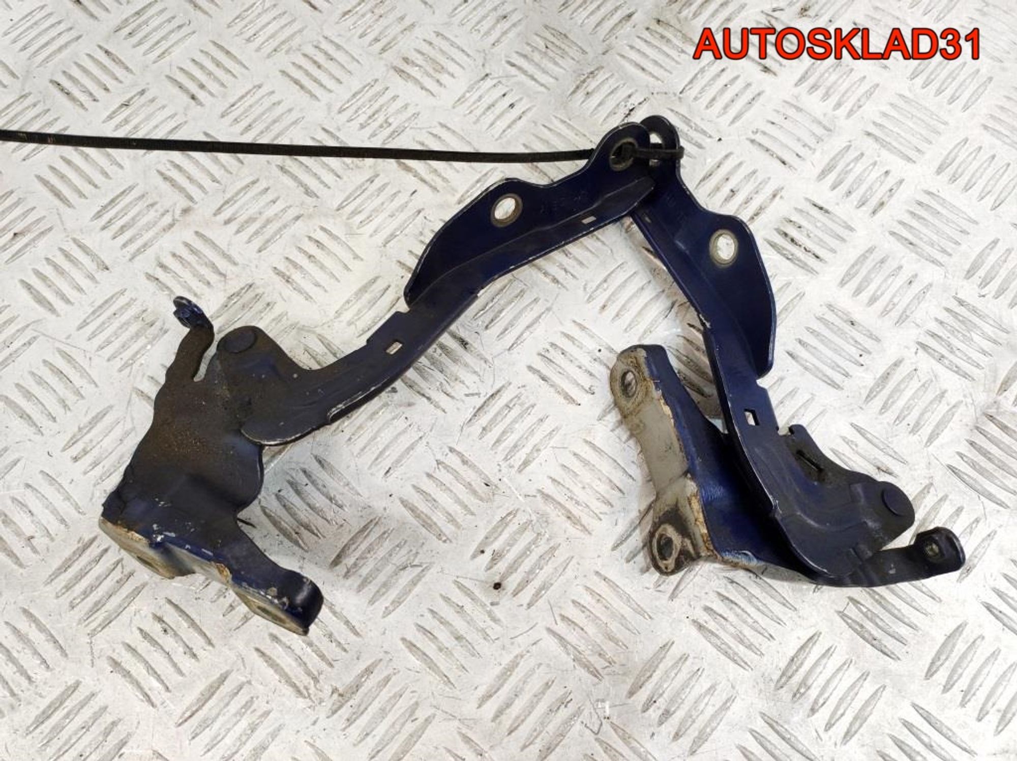 Петли капота комплект Kia Ceed 1 791101H000, 6300 рублей, Дубовое