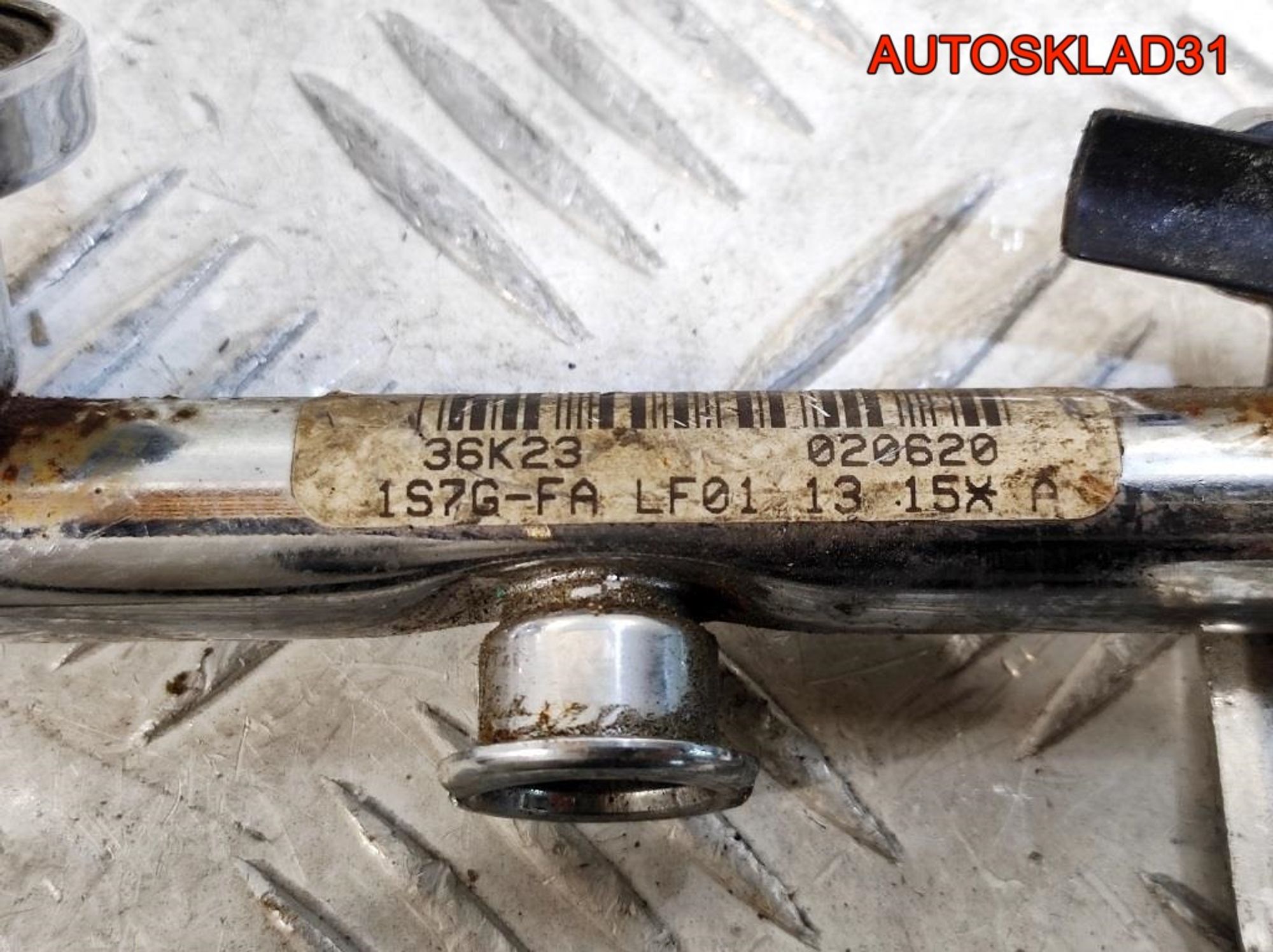 Рейка топливная Mazda 6 GG 2.3 L3 LF011315XA, 900 рублей, Дубовое