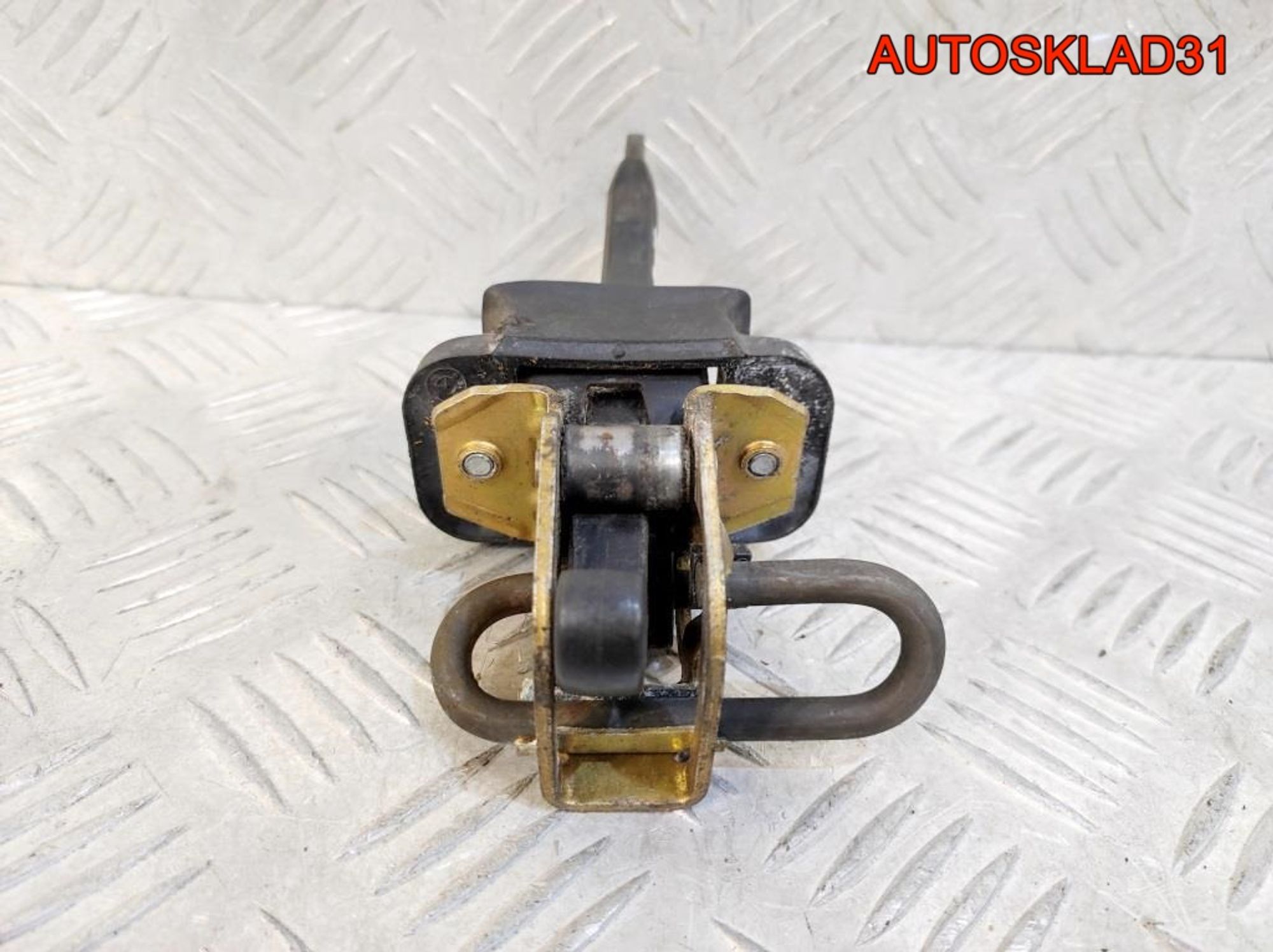 Ограничитель двери передней BMW E39 51218193447, 1400 рублей, Дубовое