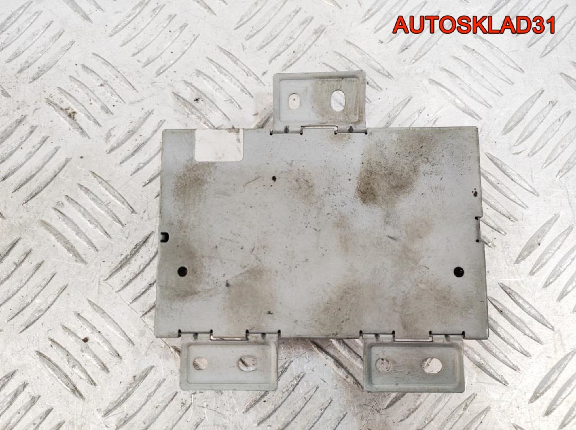 Блок мультимедиа Mercedes Benz X204 A2049000300, 2000 рублей, Дубовое