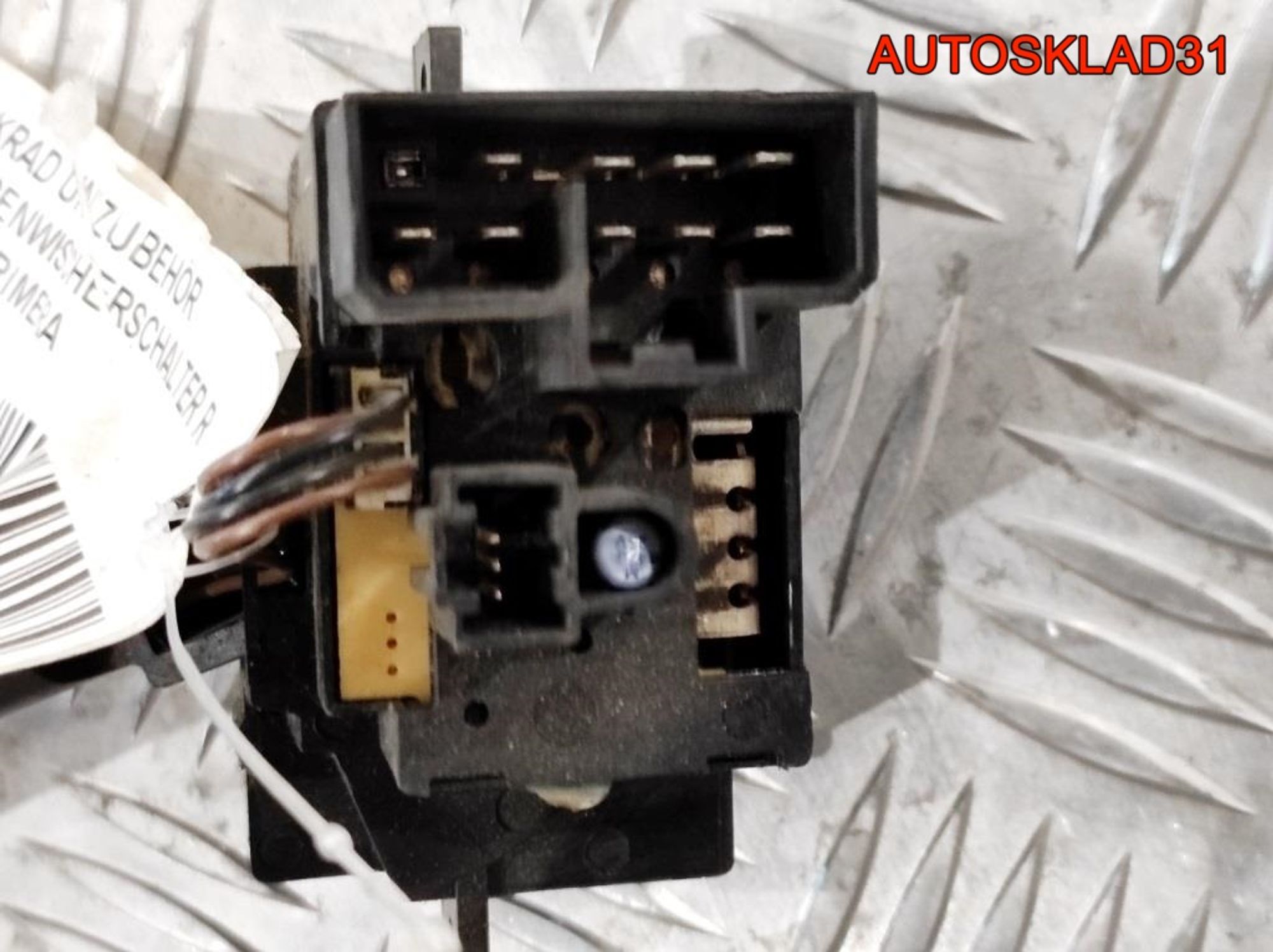 Переключатель стеклоочистителей Nissan Primera P11, 1000 рублей, Дубовое