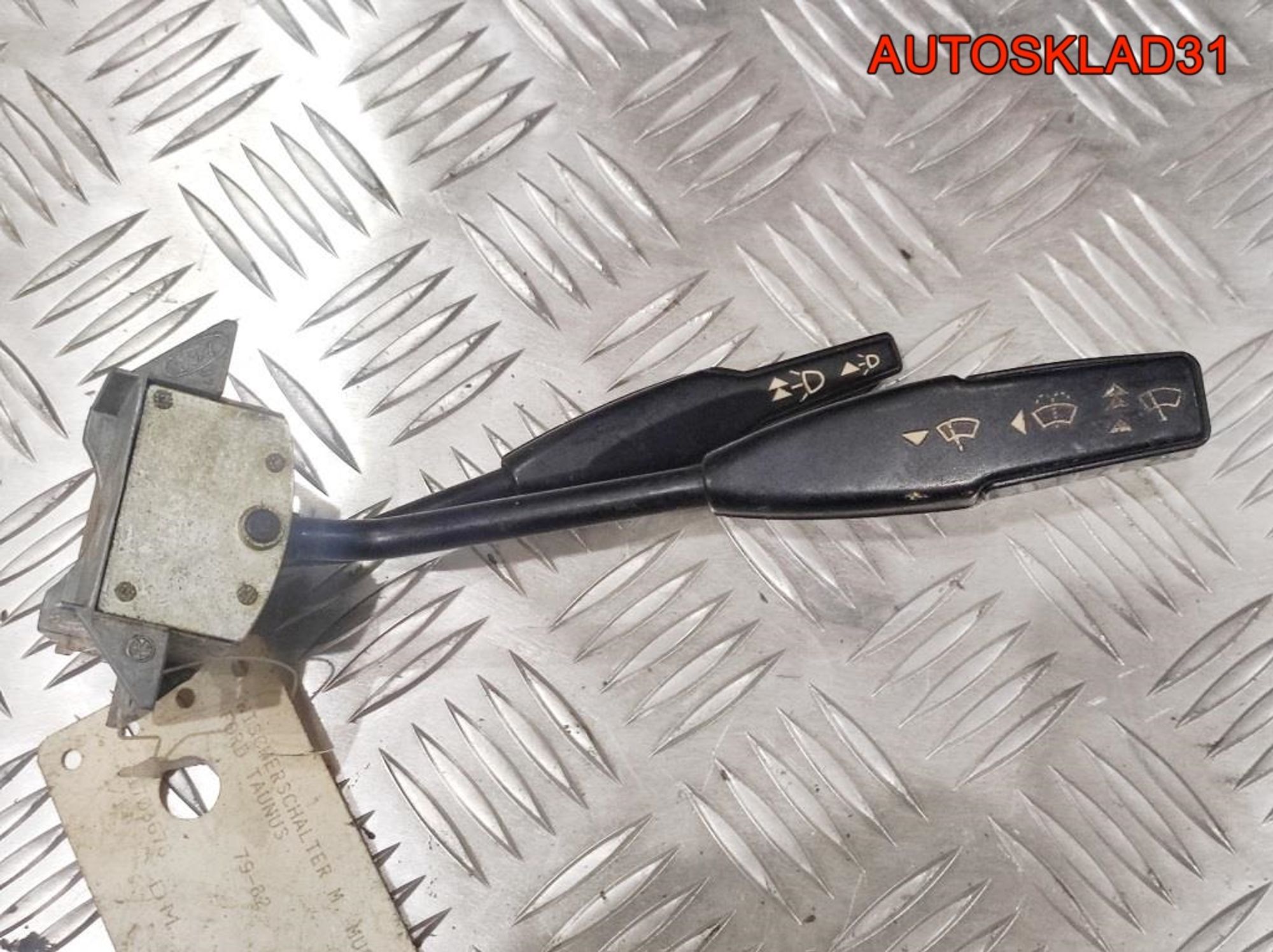Переключатель стеклоочистителей Ford Taunus 3 74BG11K665CB, 2000 рублей, Дубовое