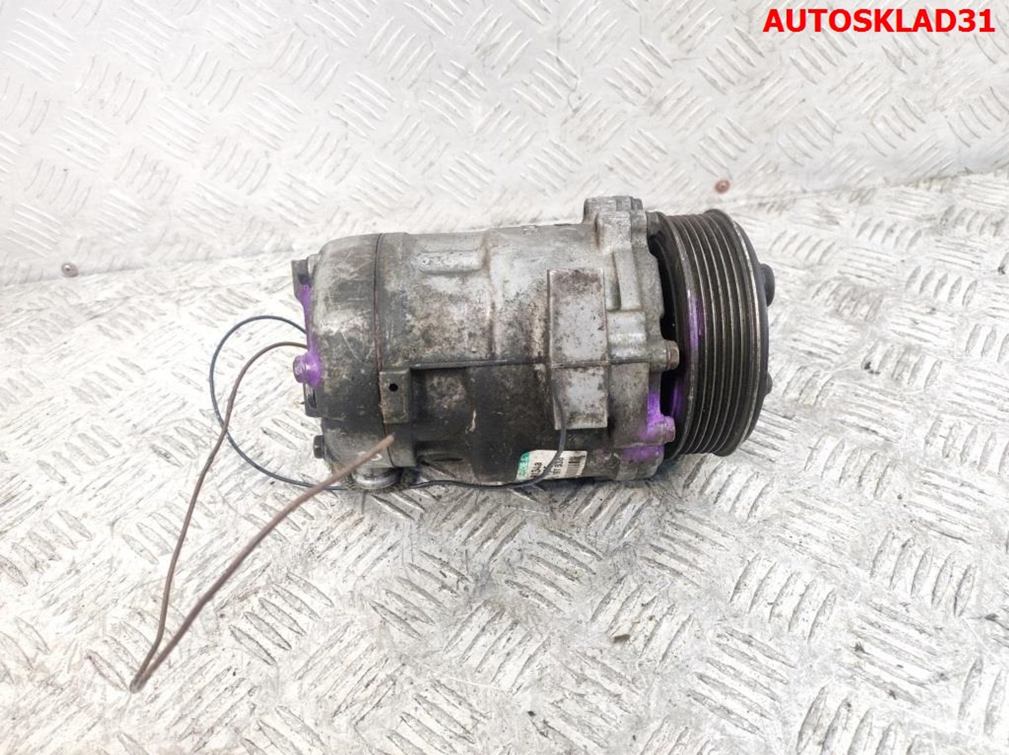 Компрессор кондиционера Opel Corsa C 13197538, 3000 рублей, Дубовое