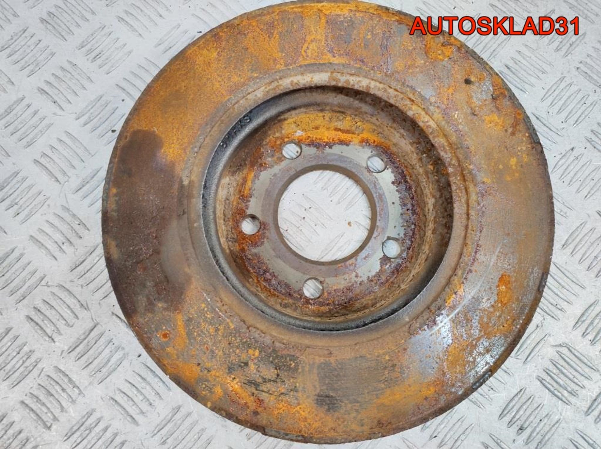 Диск тормозной передний Ford Maverick 2 5L841032A, 3600 рублей, Дубовое
