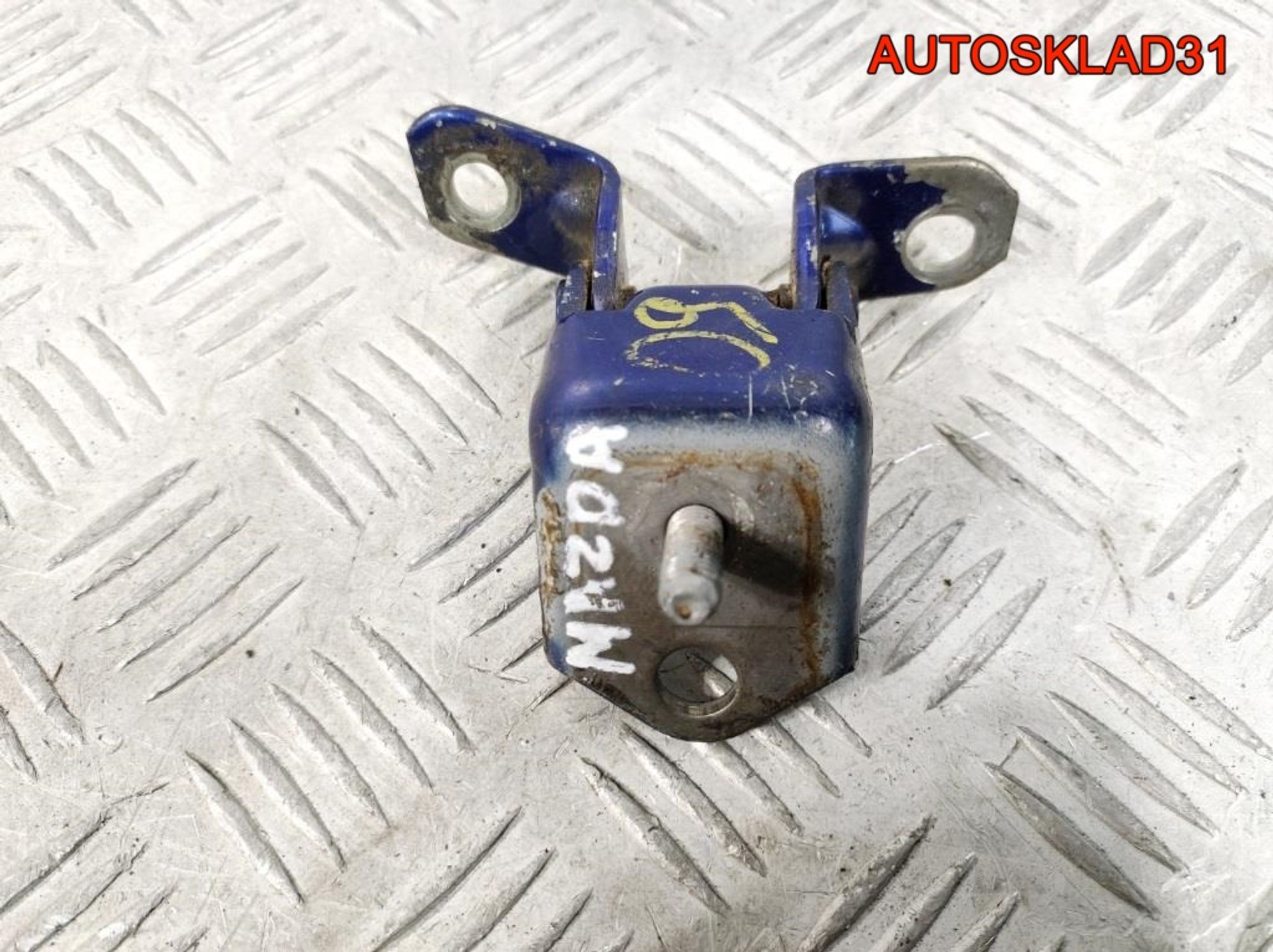 Петля двери задняя правая верхняя Mazda 3 BK, 500 рублей, Дубовое