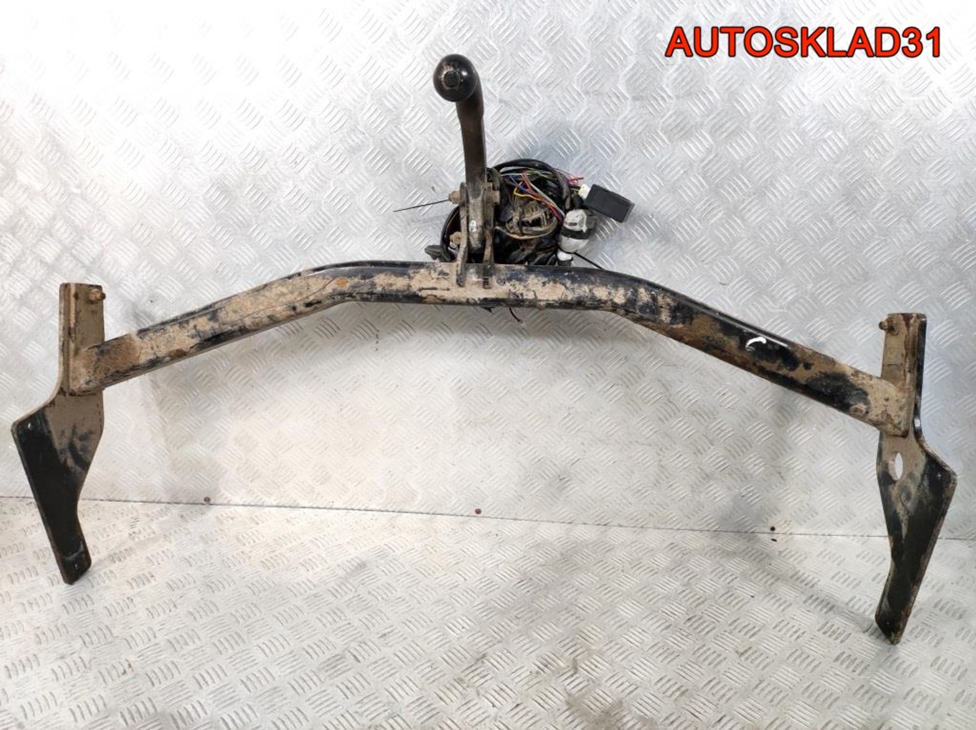 Фаркоп Ford Focus 2 Универсал A50-X, 13500 рублей, Дубовое