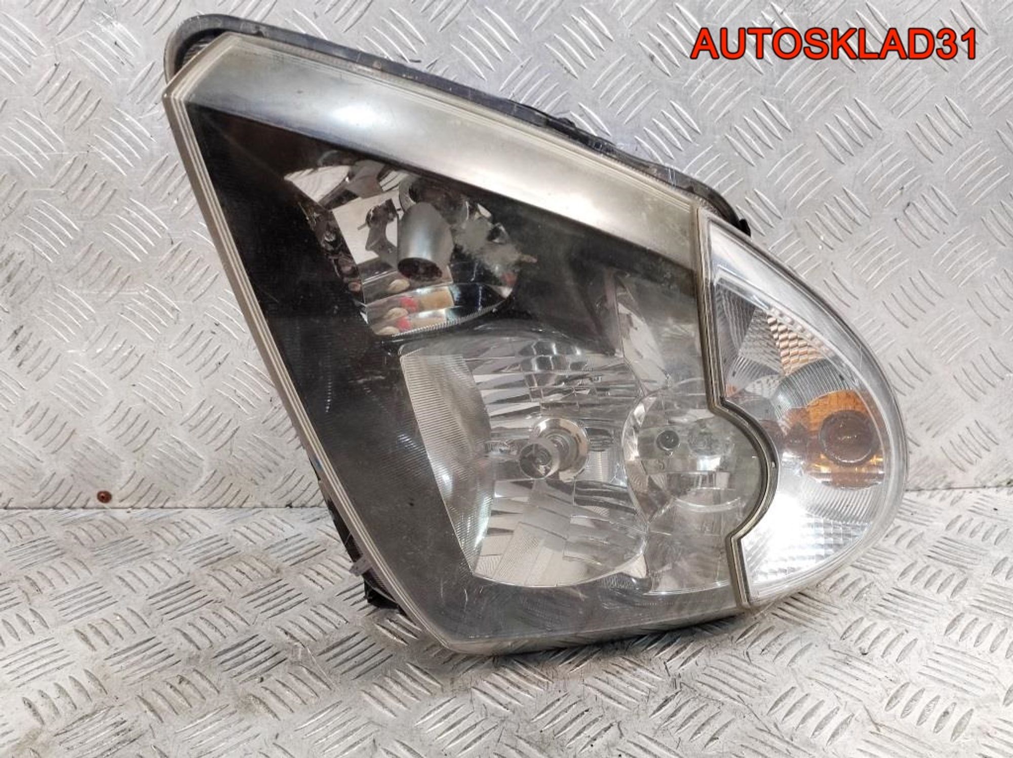 Фара левая Renault Modus 8200613074, 3600 рублей, Дубовое