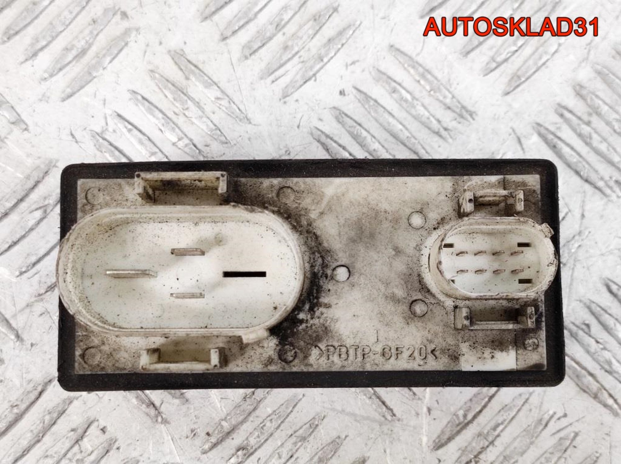 Блок управления вентилятором VW Golf 3 1H0919506A, 1800 рублей, Дубовое