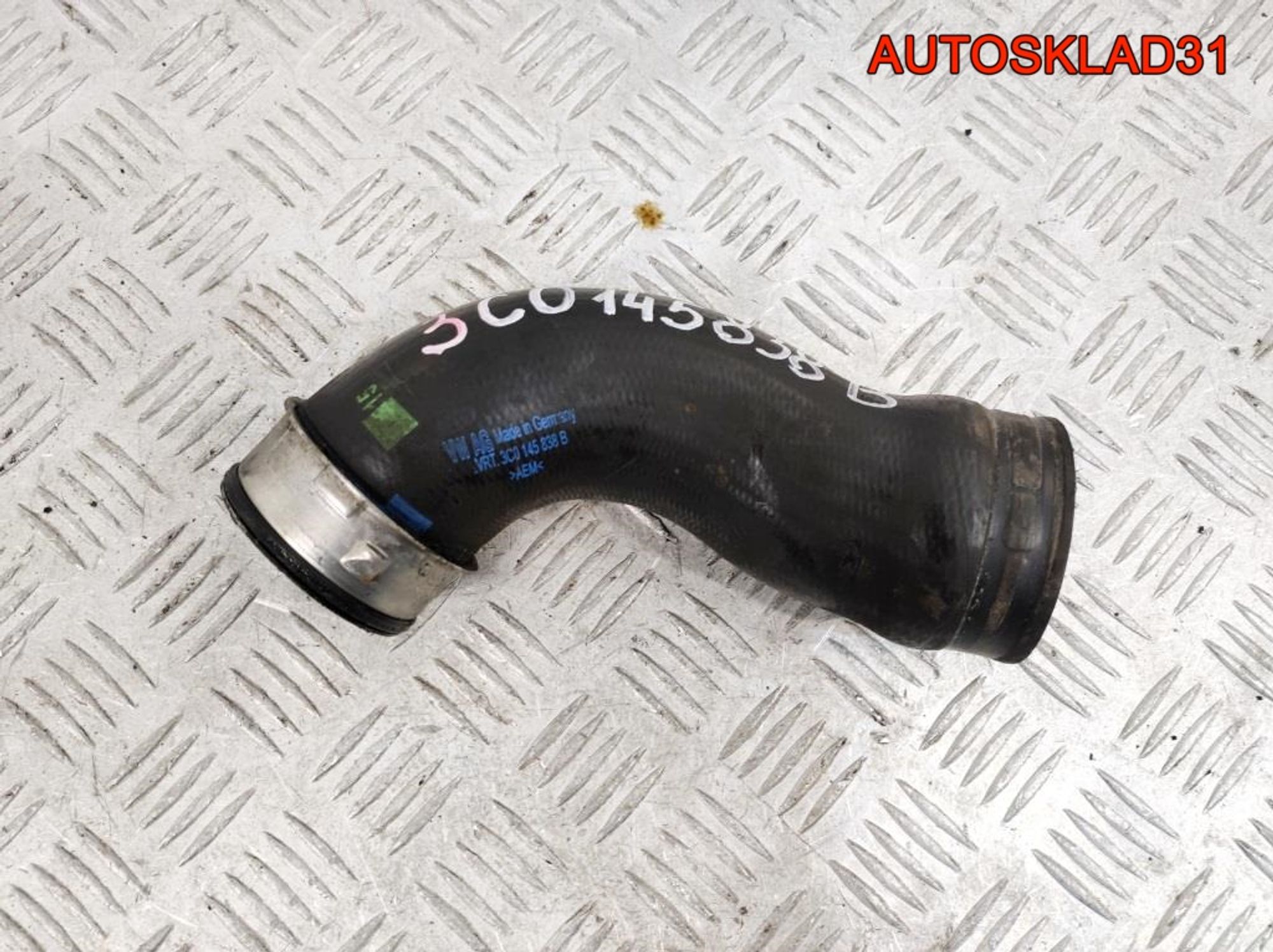 Патрубок интеркулера VW Passat B6 2.0 BMR 3C0145838B Дизель, 1400 рублей, Дубовое