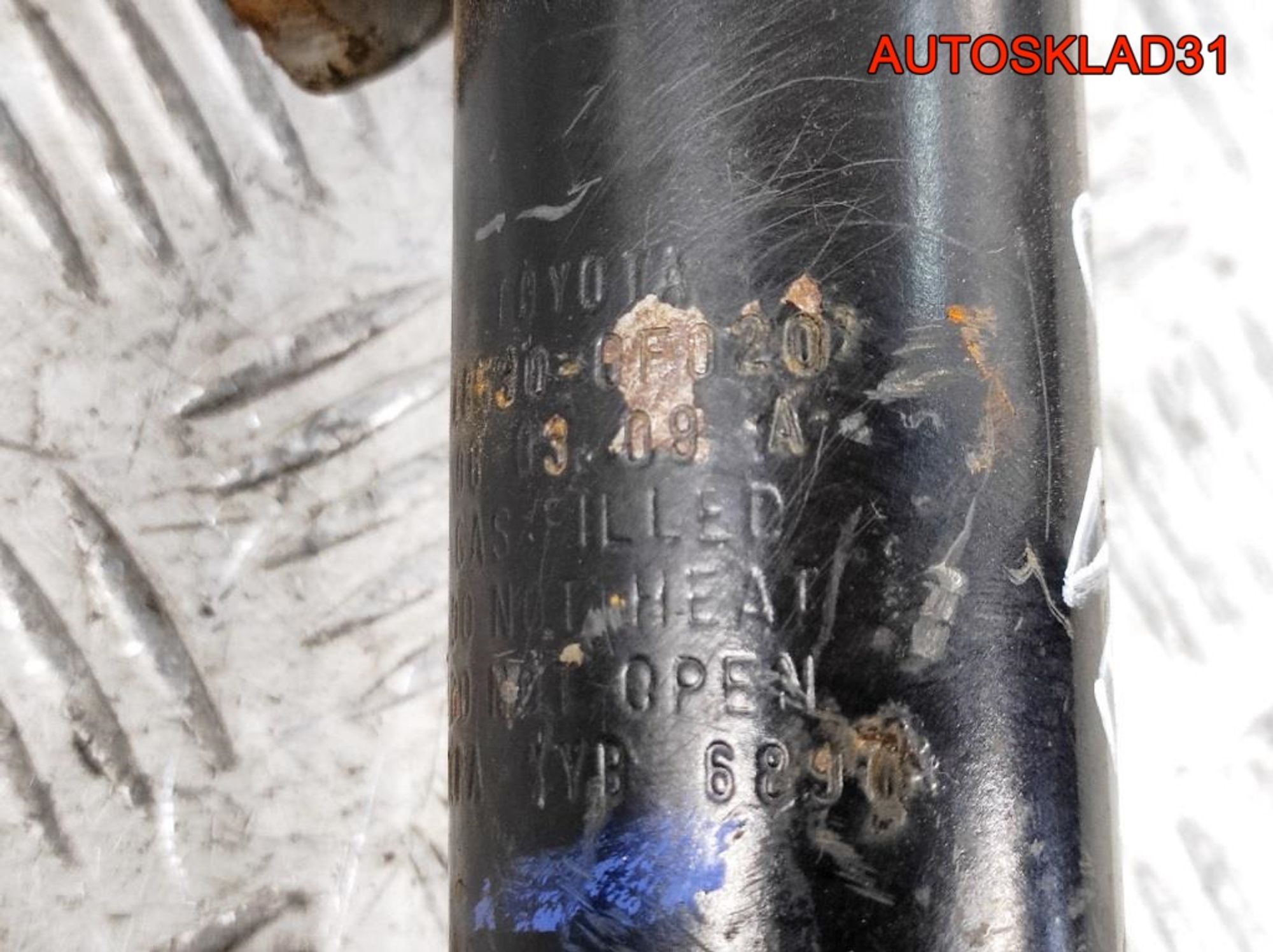 Амортизатор задний Toyota Corolla Verso 485300F020, 4000 рублей, Дубовое