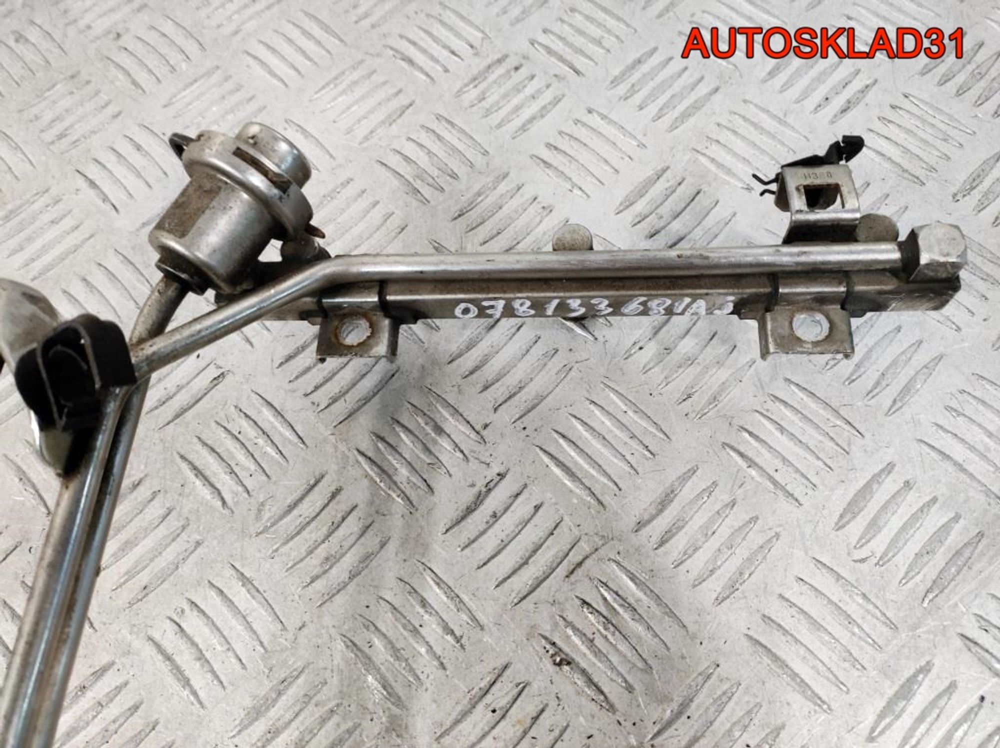 Рейка топливная Audi A6 C5 2,4 ALF 078133681AJ, 900 рублей, Дубовое