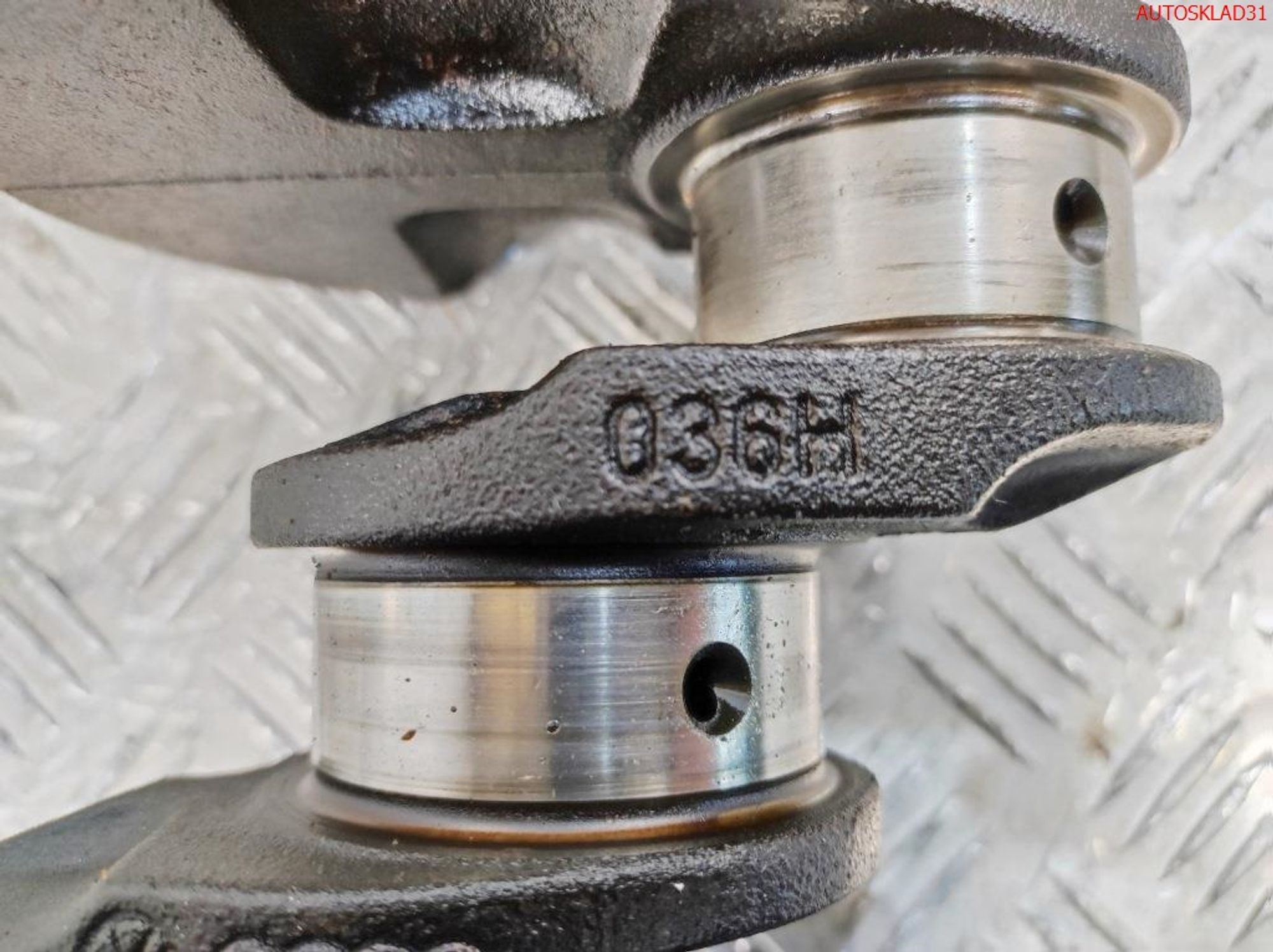 Коленвал Volkswagen Golf 4 1.4 AKQ Бензин 06A105021D, 6000 рублей, Дубовое