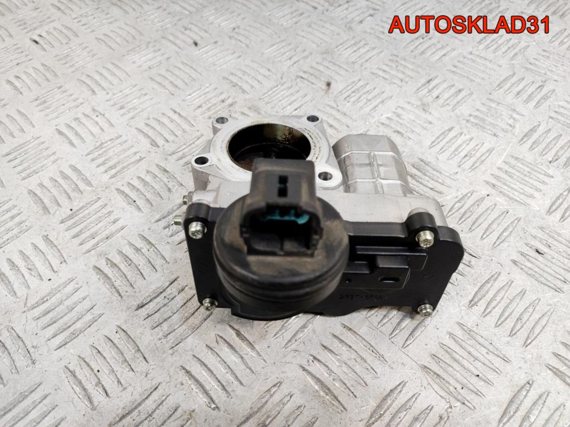 Заслонка дроссельная Nissan Micra K12 1,2 CR12 
RME4501C Бензин, 4100 рублей, Дубовое