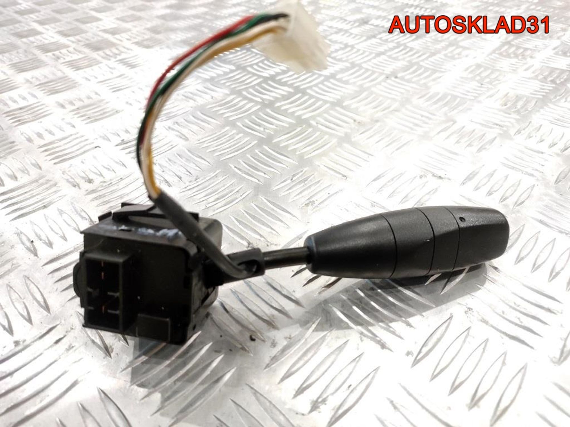 Переключатель поворотов Chevrolet Lanos 1 96242526, 1000 рублей, Дубовое