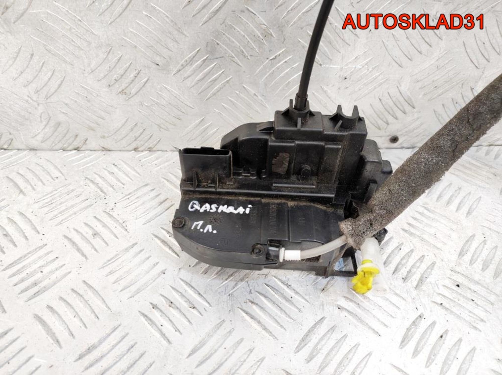 Замок передний левый Левый руль Nissan Qashqai, 9000 рублей, Дубовое