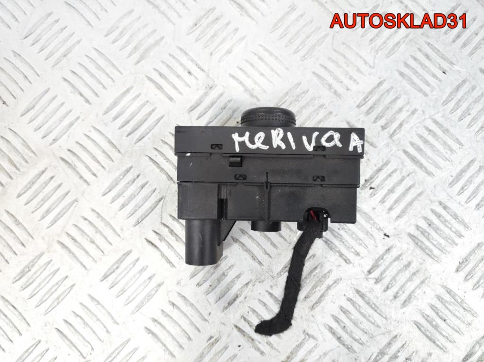 Переключатель света фар Opel Meriva А 93394756, 1300 рублей, Дубовое