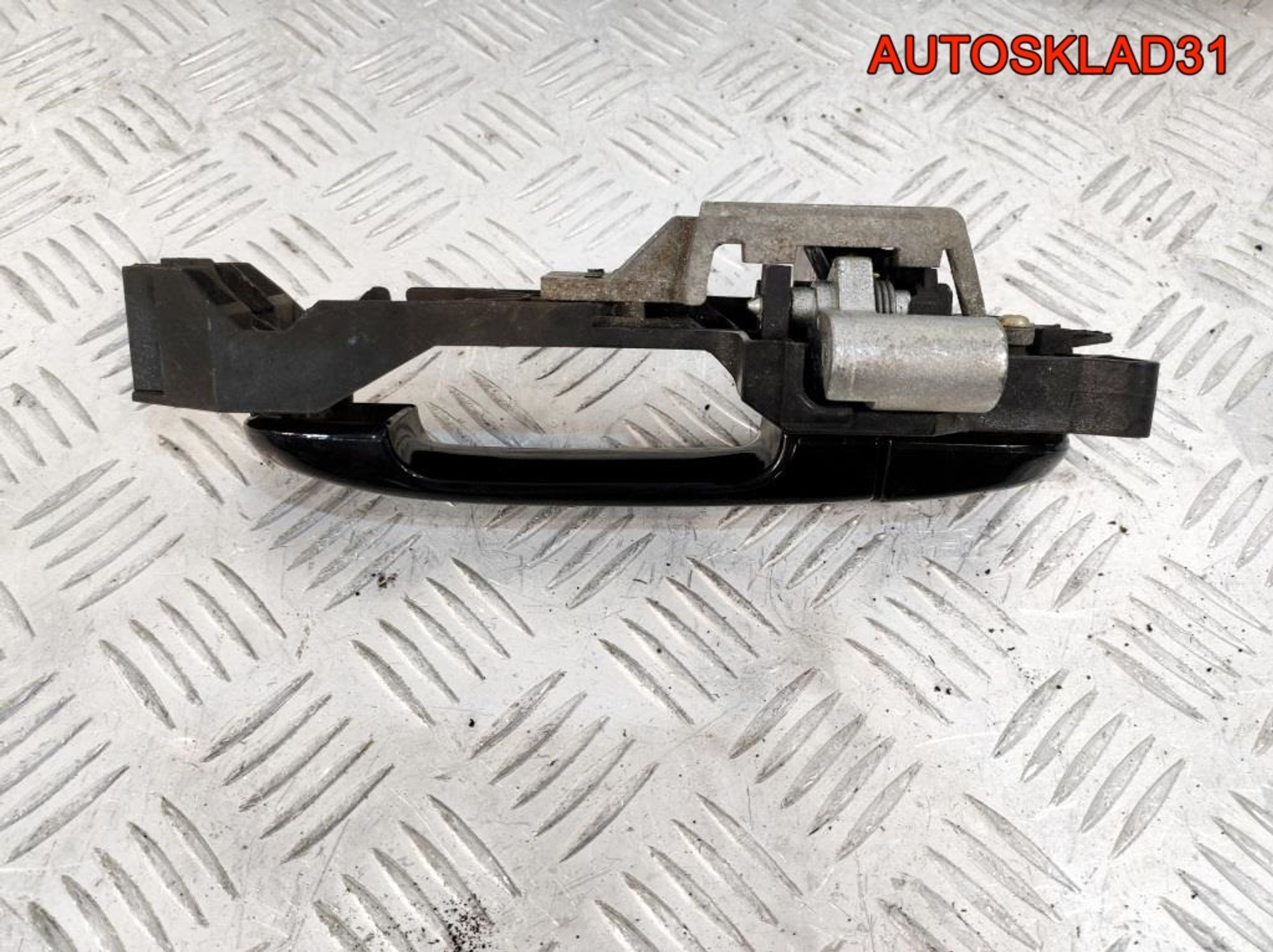 Ручка двери задняя левая Nissan Note 80640AX62C, 2300 рублей, Дубовое