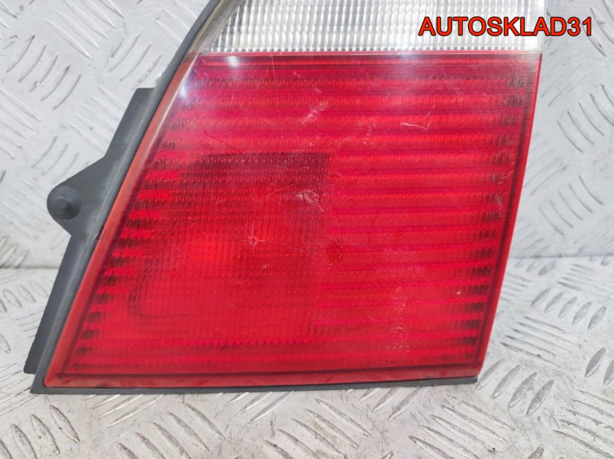 Фонарь задний наружный правый Nissan Primera P11, 1700 рублей, Дубовое