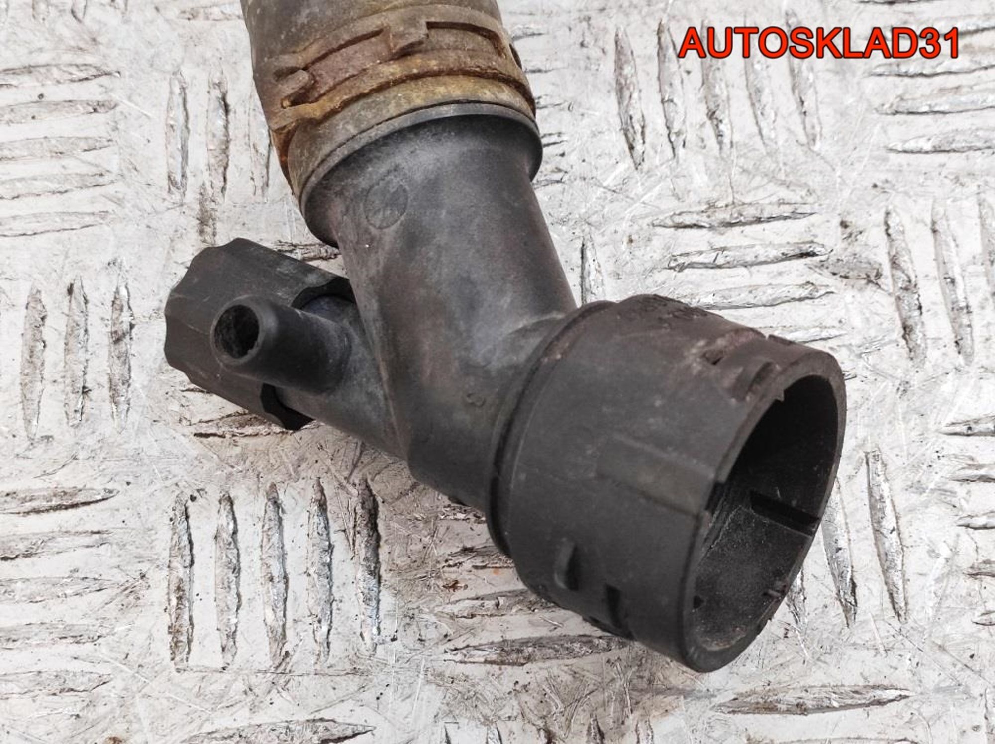 Патрубок радиатора VW Golf 4 1J0122051H, 1000 рублей, Дубовое