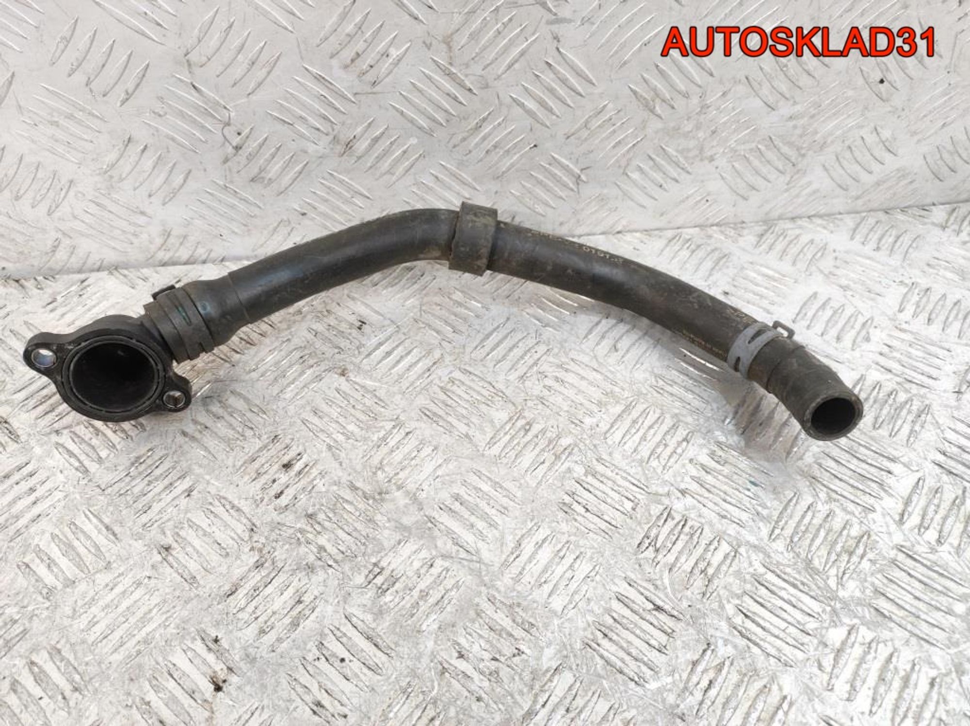 Патрубок системы охлаждения Skoda Fabia 2 6C0122157N, 1200 рублей, Дубовое