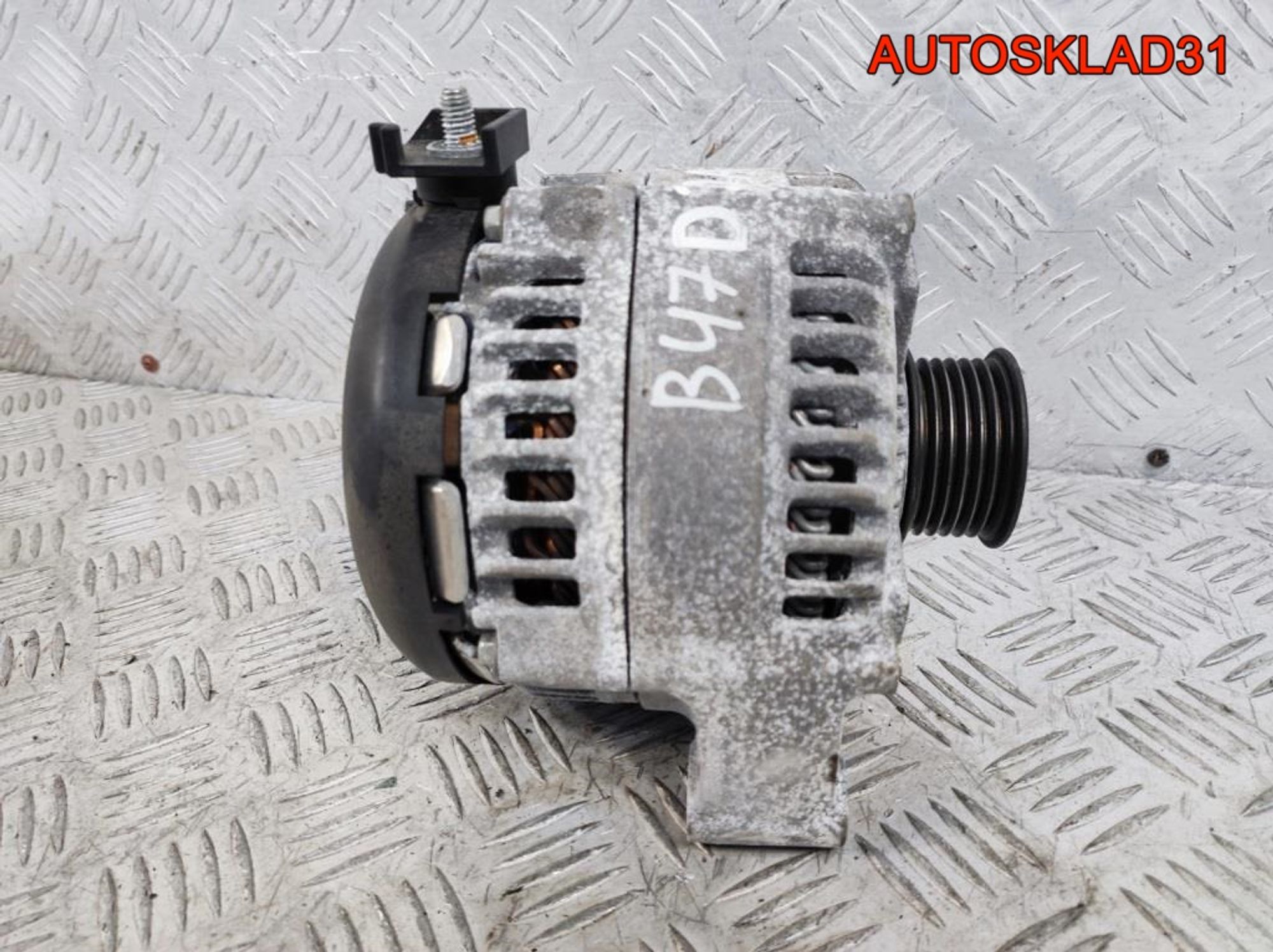 Генератор 180A BMW F30 2,0 B47D20A 12317640132, 8100 рублей, Дубовое