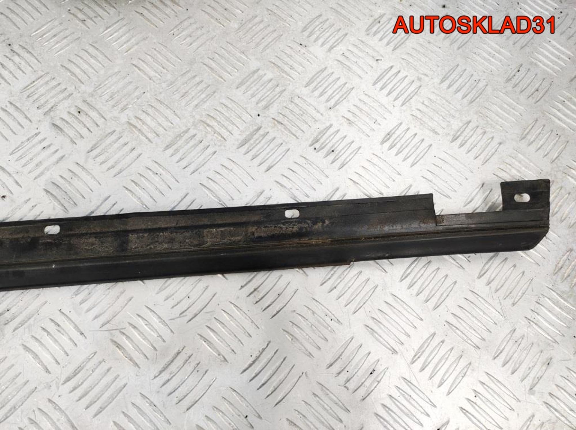 Накладка стекла переднего левого Audi A4 B5, 900 рублей, Дубовое