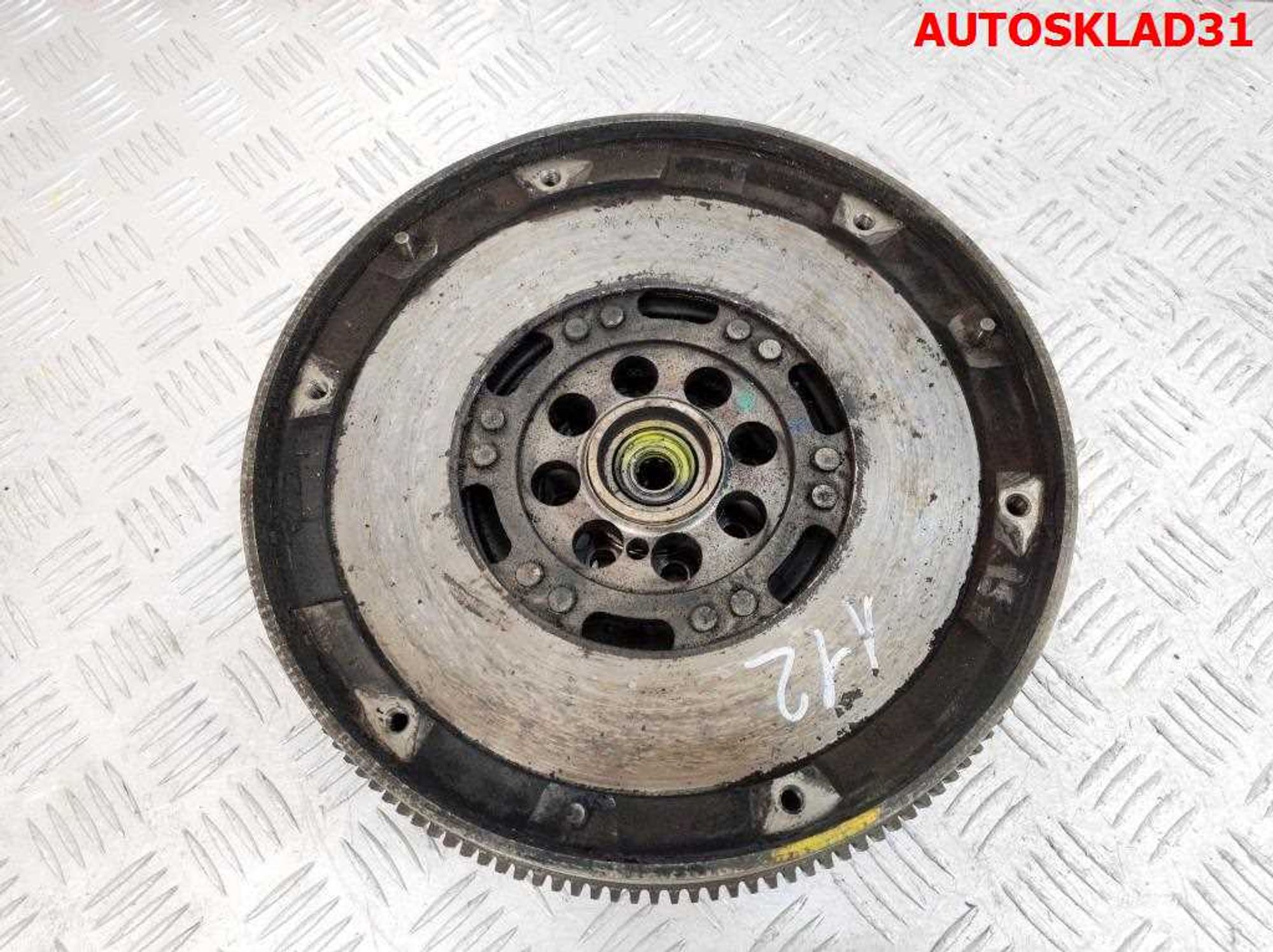 Маховик в сборе со сцеплением W202 OM611 A6110300405, 15000 рублей, Дубовое