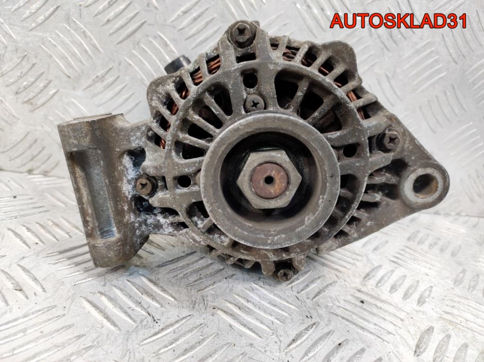 Генератор 70A Ford Fiesta Mk4 98MF10300CA Бензин, 4500 рублей, Дубовое