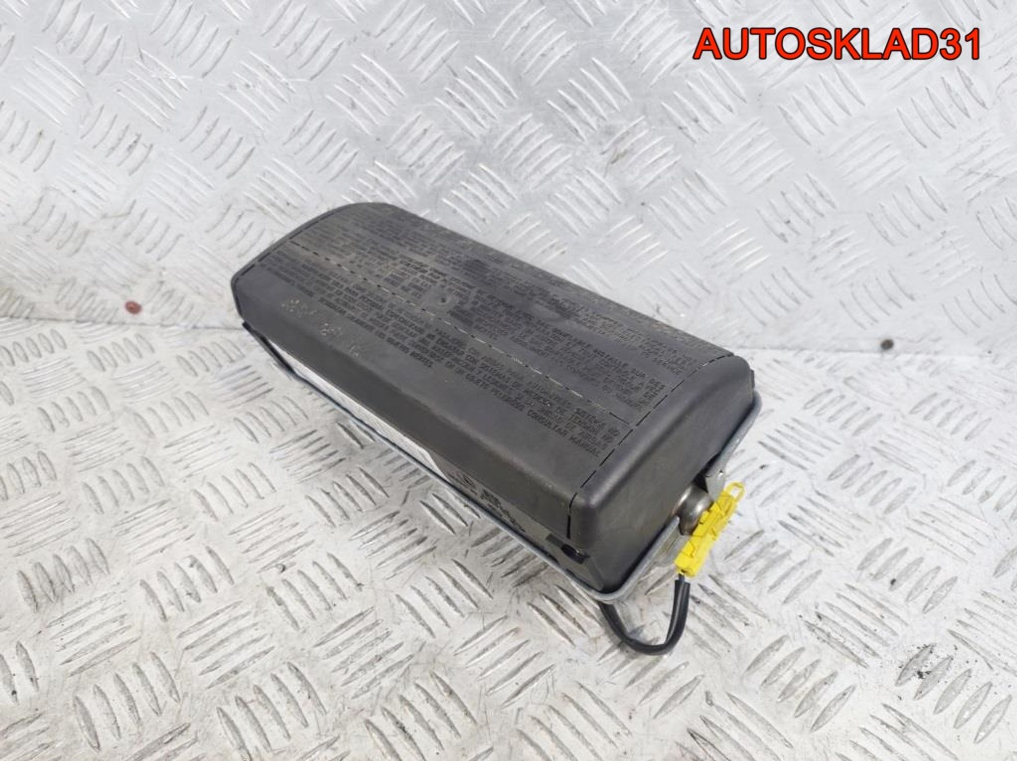 Подушка безопасности пассажира Mercedes-Benz W211, 1700 рублей, Дубовое