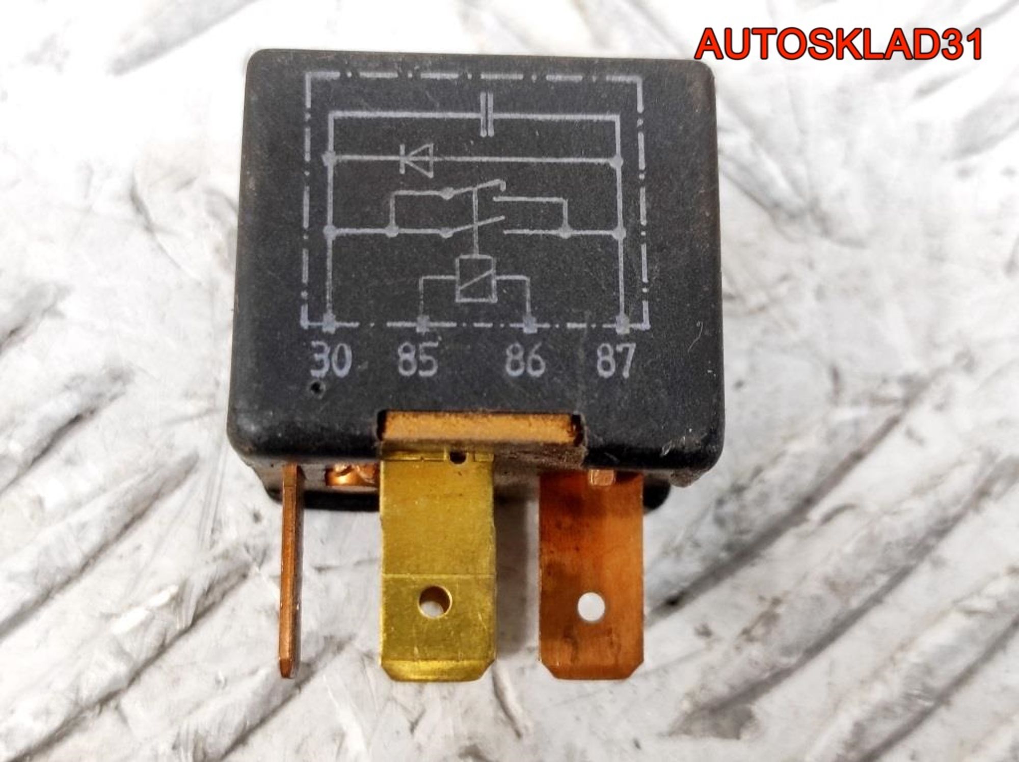 Реле электромагнитной муфты № 267 Audi A4 B6, 600 рублей, Дубовое