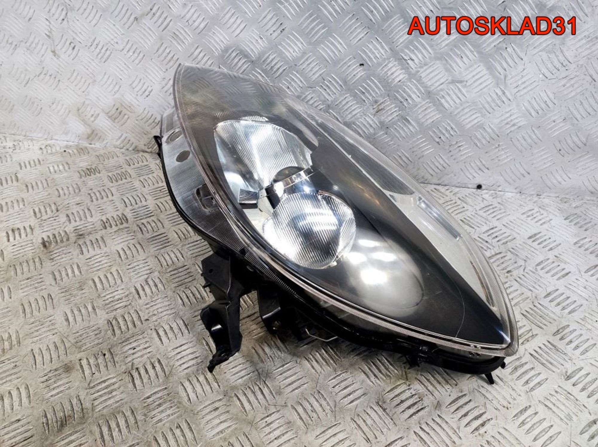 Фара левая Renault Clio 3 20A794052B TYC, 9800 рублей, Дубовое