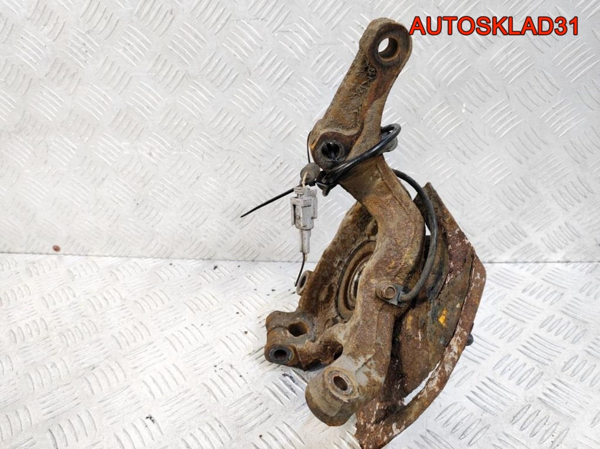 Кулак поворотный передний правый Nissan Qashqai 1, 2900 рублей, Дубовое