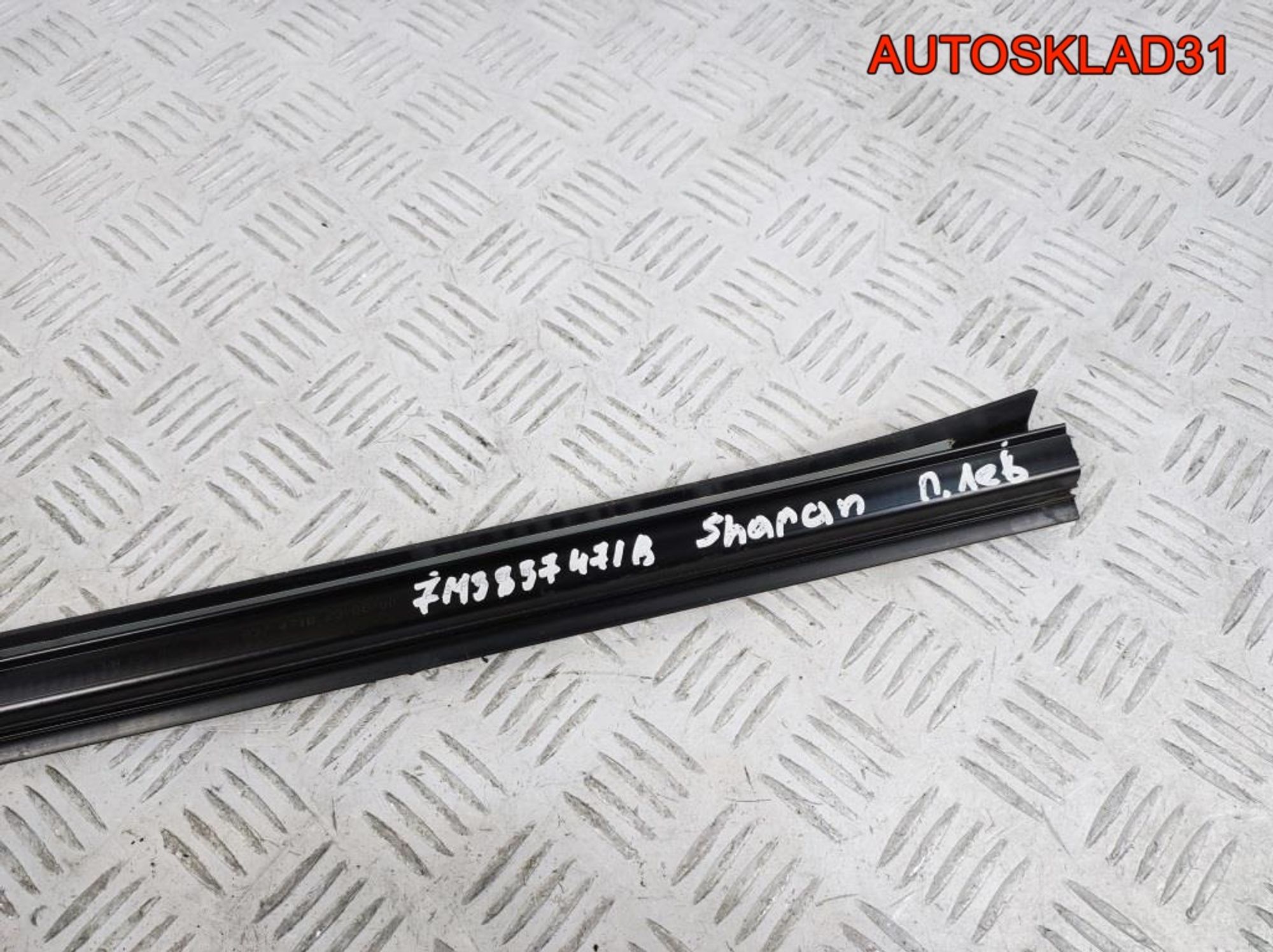 Накладка стекла переднего левого VW Sharan, 1300 рублей, Дубовое