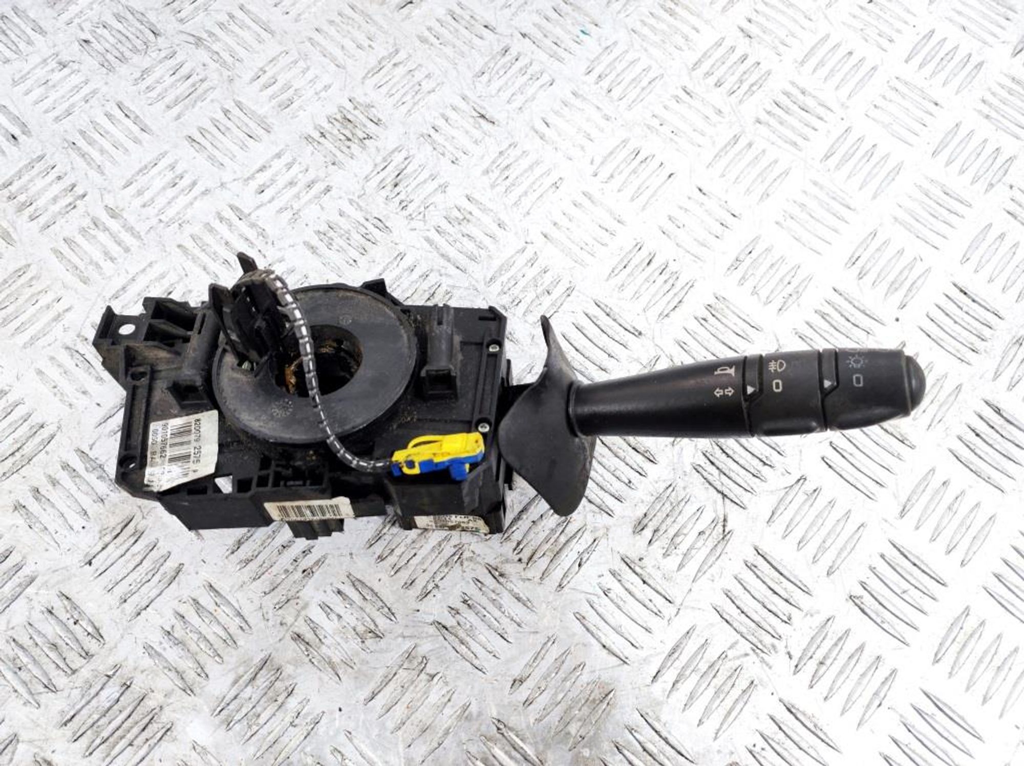 Переключатель поворотов Renault Logan 1 8200792575, 2500 рублей, Дубовое