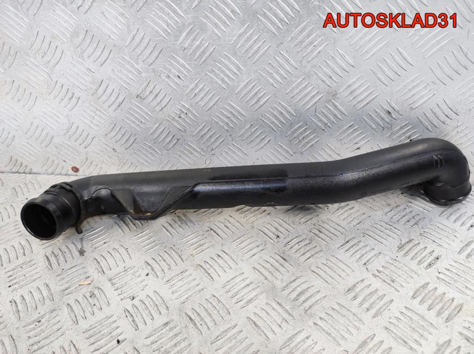 Патрубок интеркулера Volkswagen Golf 3 1H0145840R, 900 рублей, Дубовое