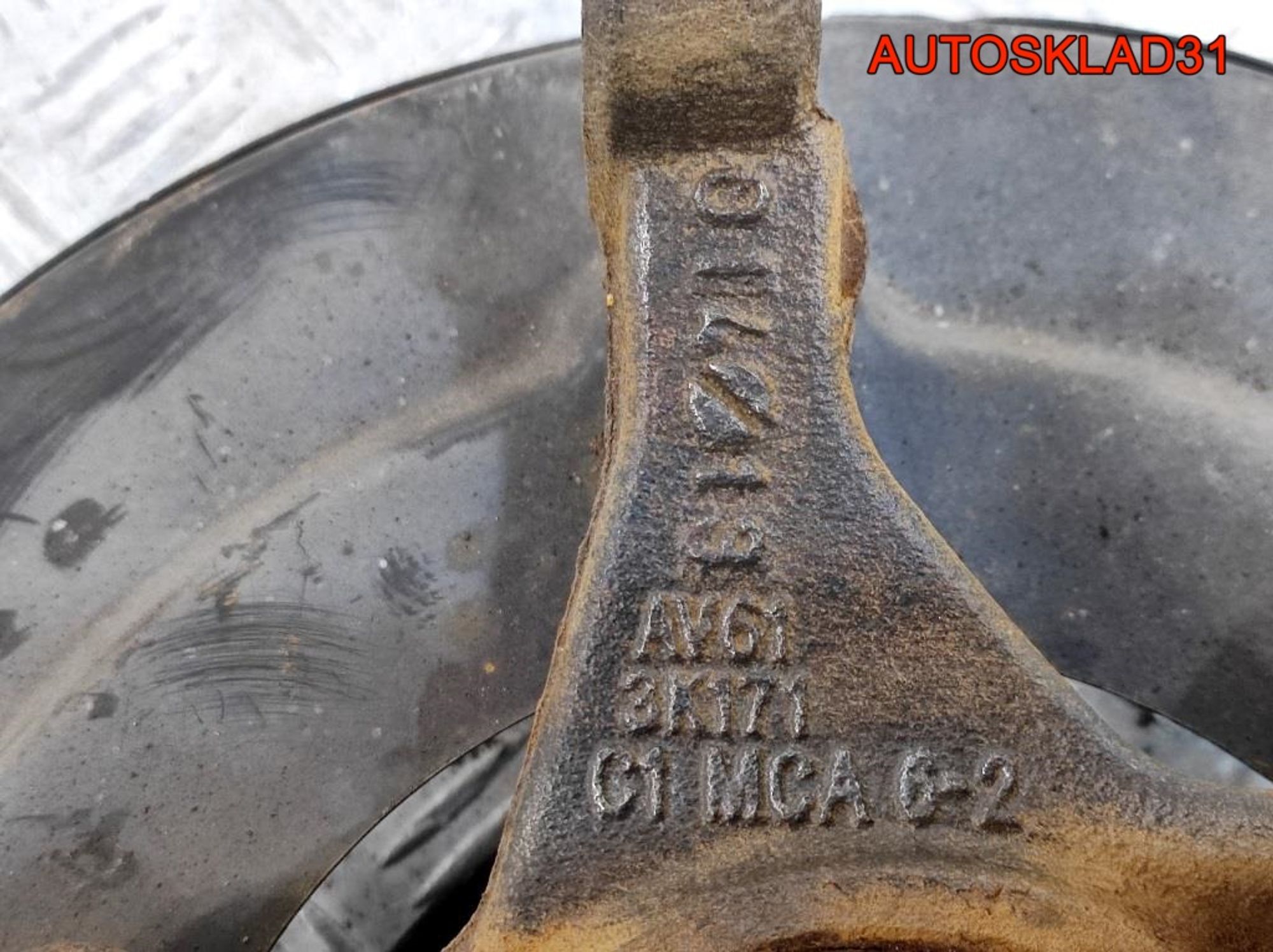 Кулак поворотный передний левый Ford C-MAX 2, 3600 рублей, Дубовое