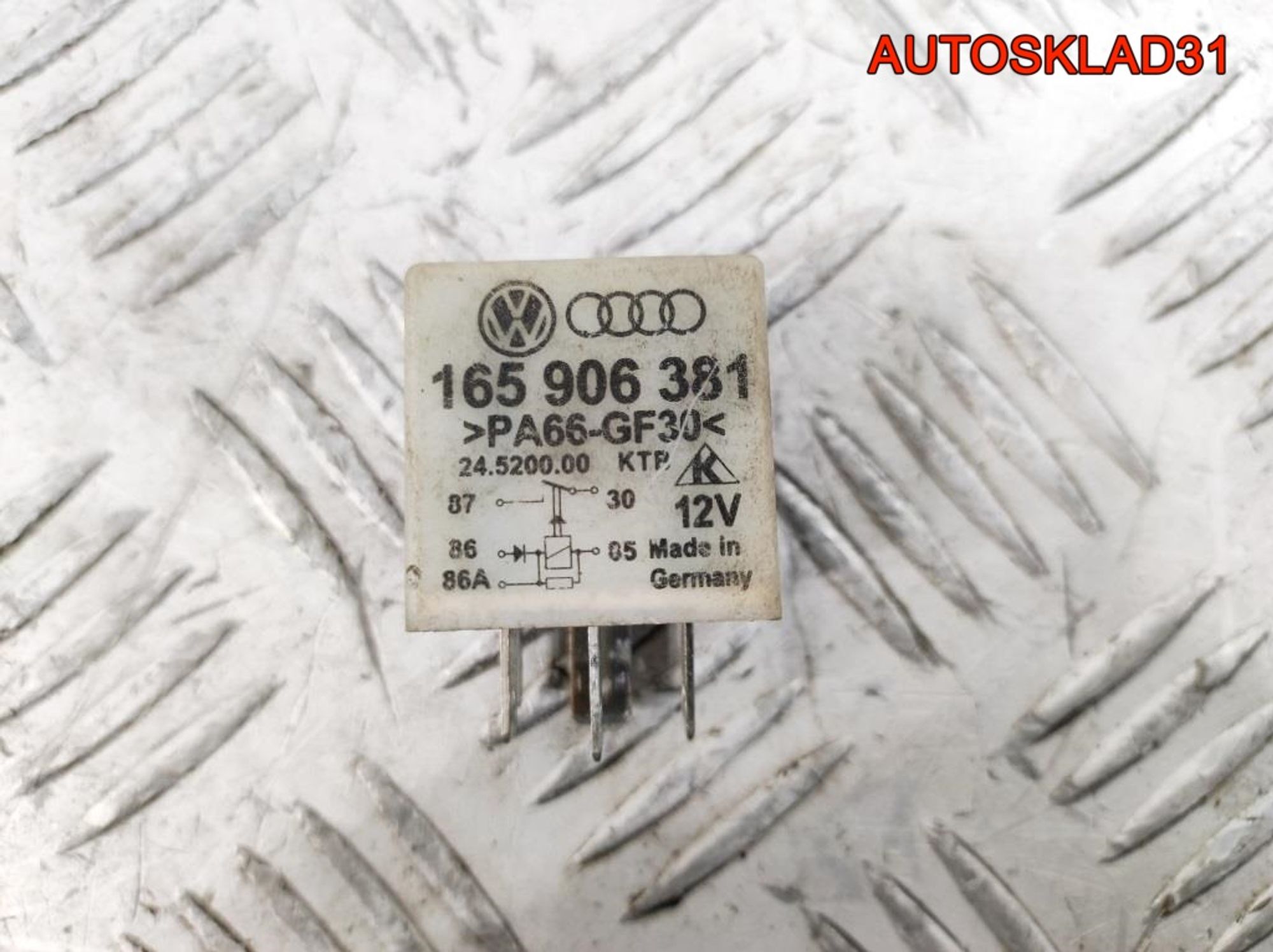 Реле топливного насоса №30 VW Passat B5 165906381, 600 рублей, Дубовое