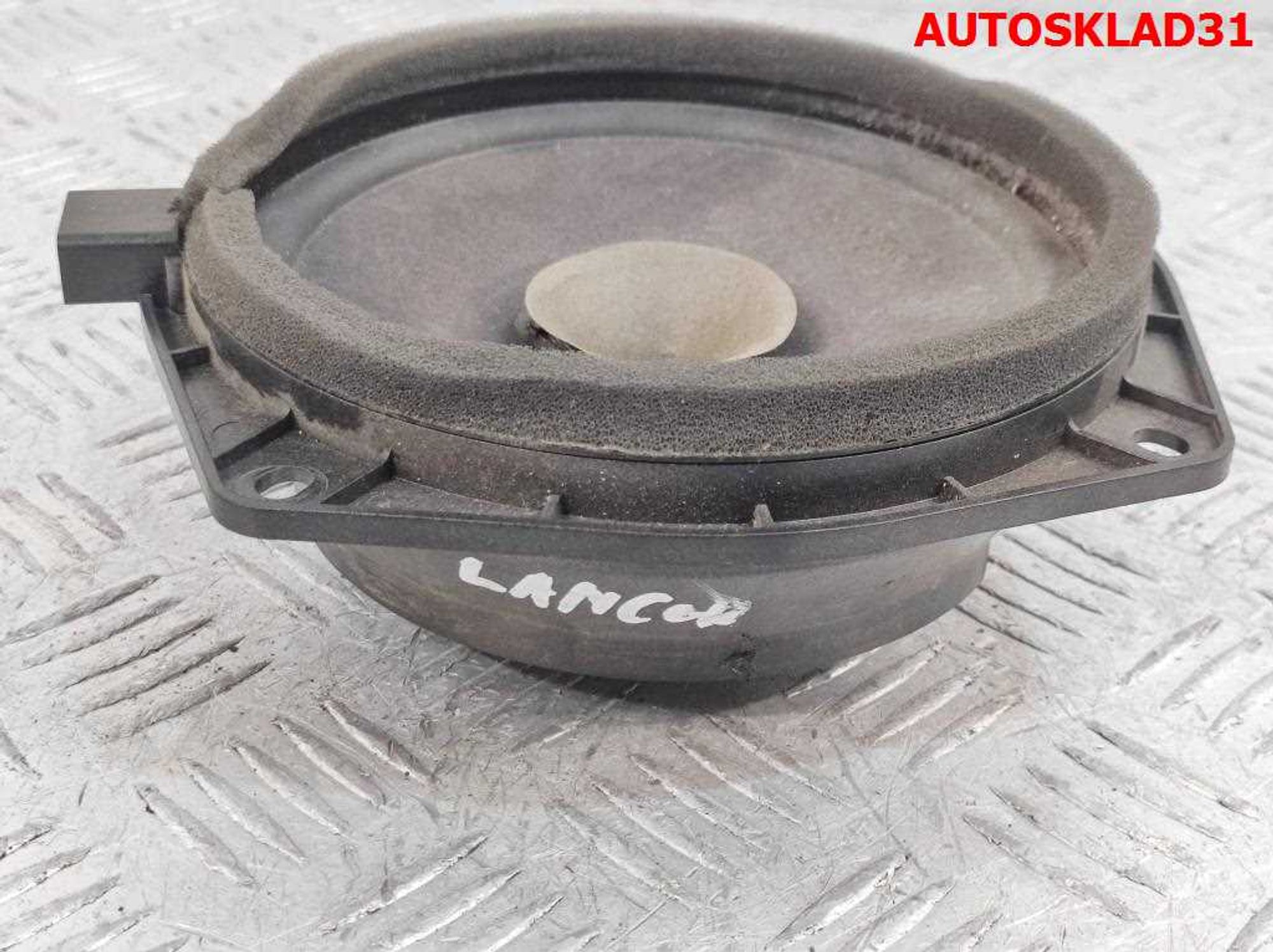 Динамик Mitsubishi Lancer 9 MR301667, 600 рублей, Дубовое