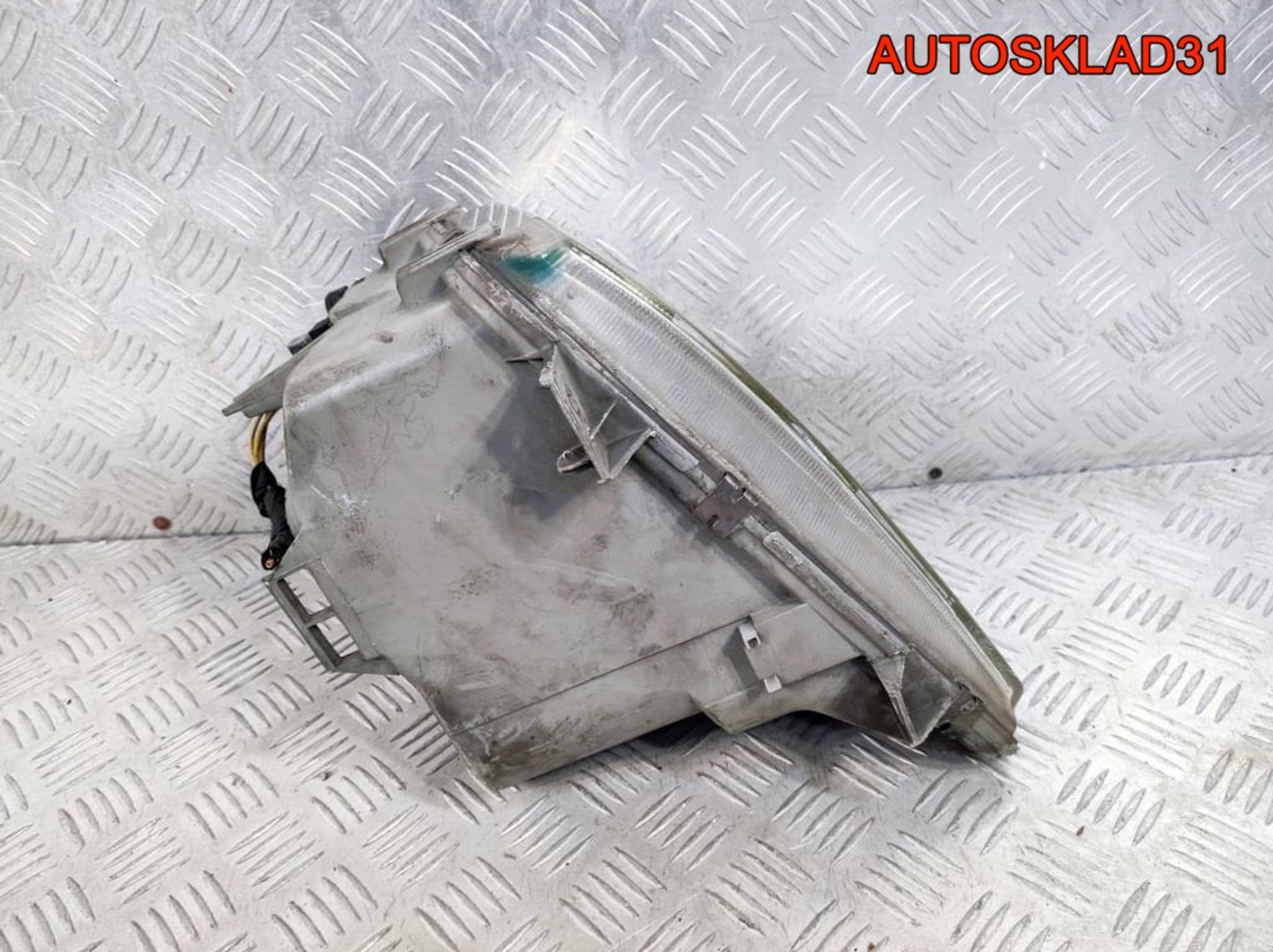 Фара правая Mercedes- Vito W638 A6388200161, 4100 рублей, Дубовое