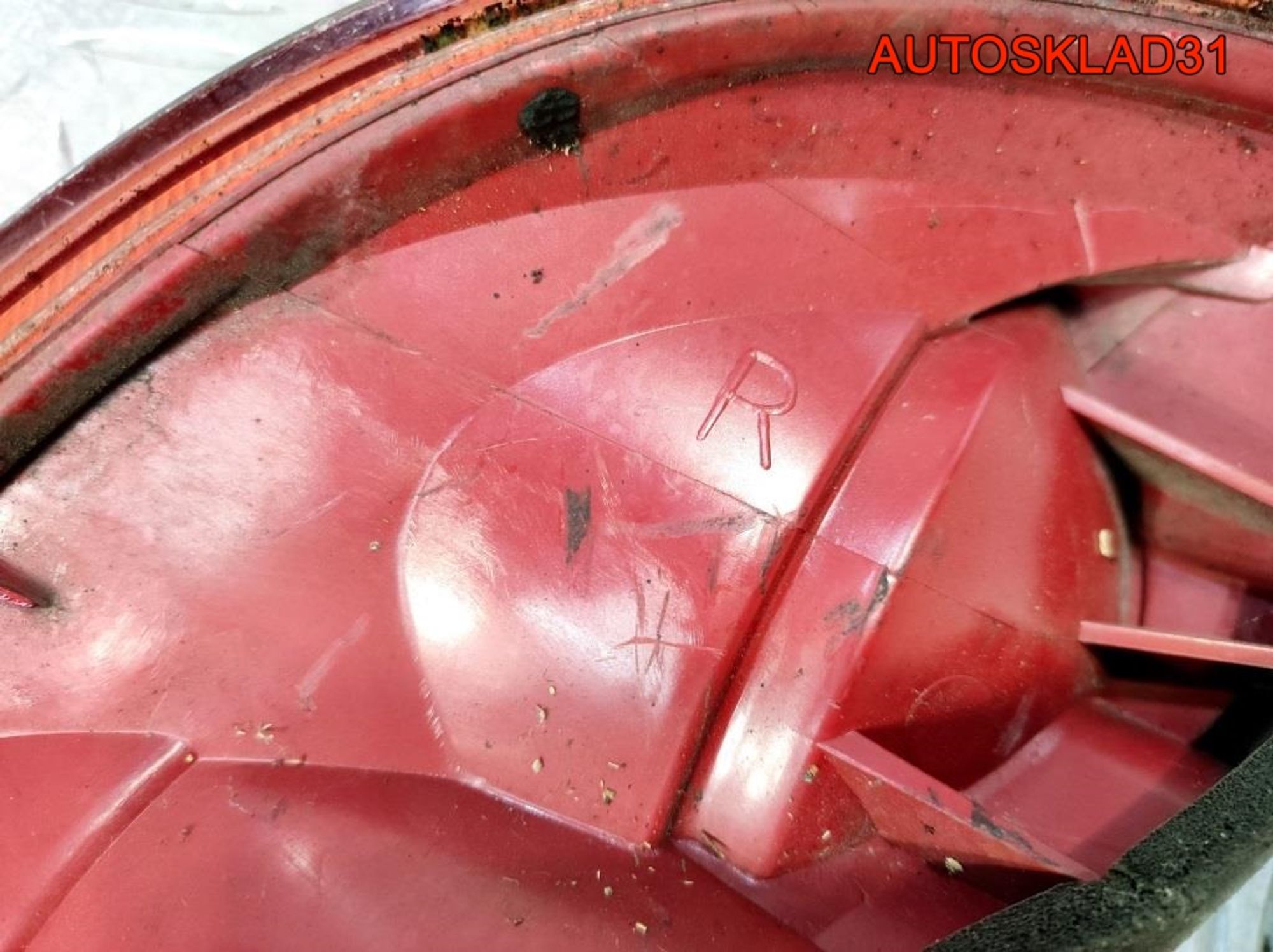 Фонарь задний правый Mazda 3 BP4K51170D Хетчбэк, 2700 рублей, Дубовое